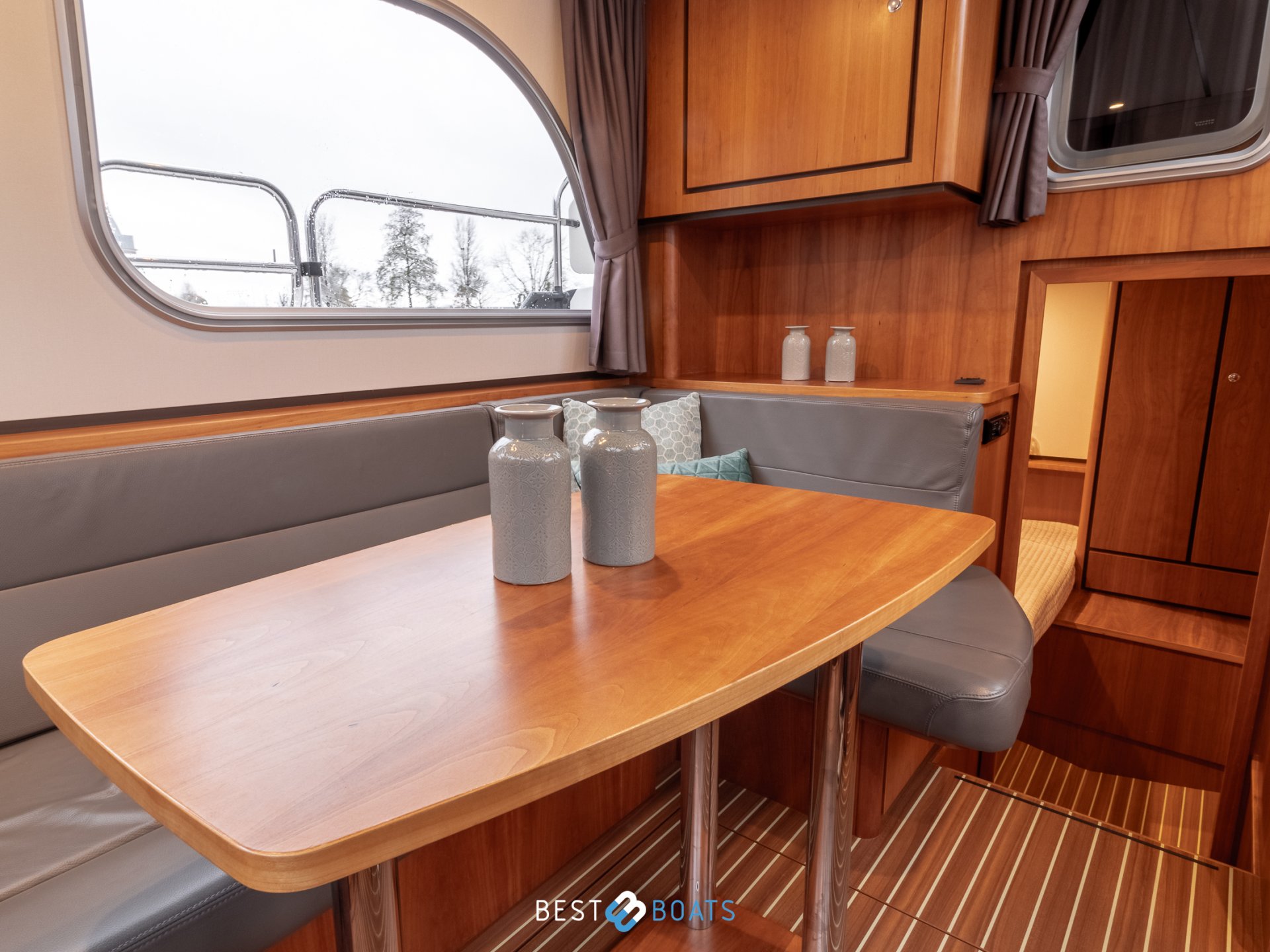 Linssen Grand Sturdy 30.9 AC