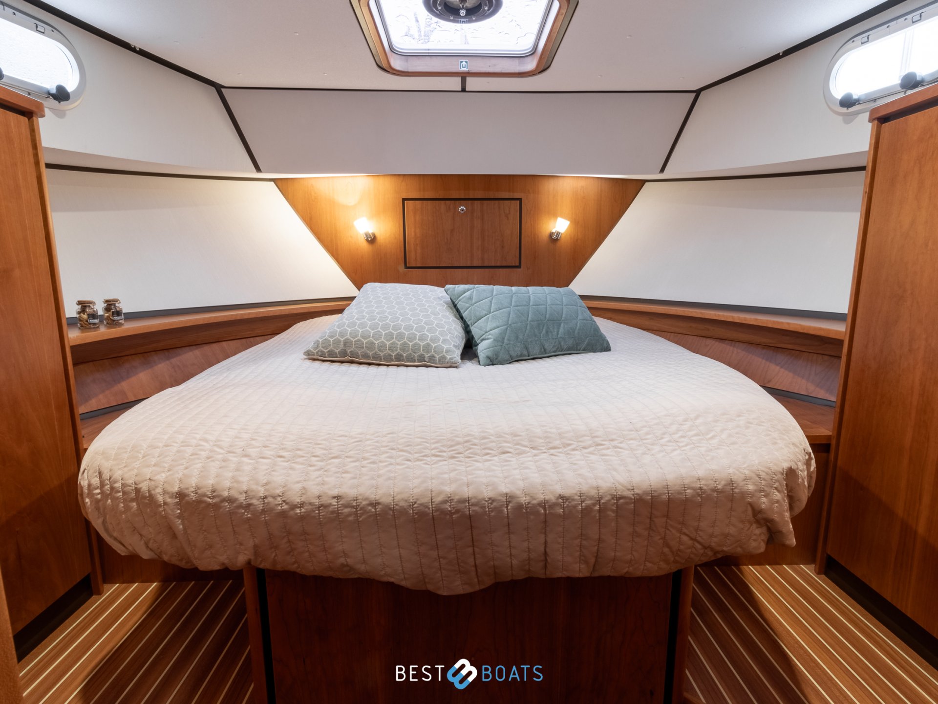 Linssen Grand Sturdy 30.9 AC
