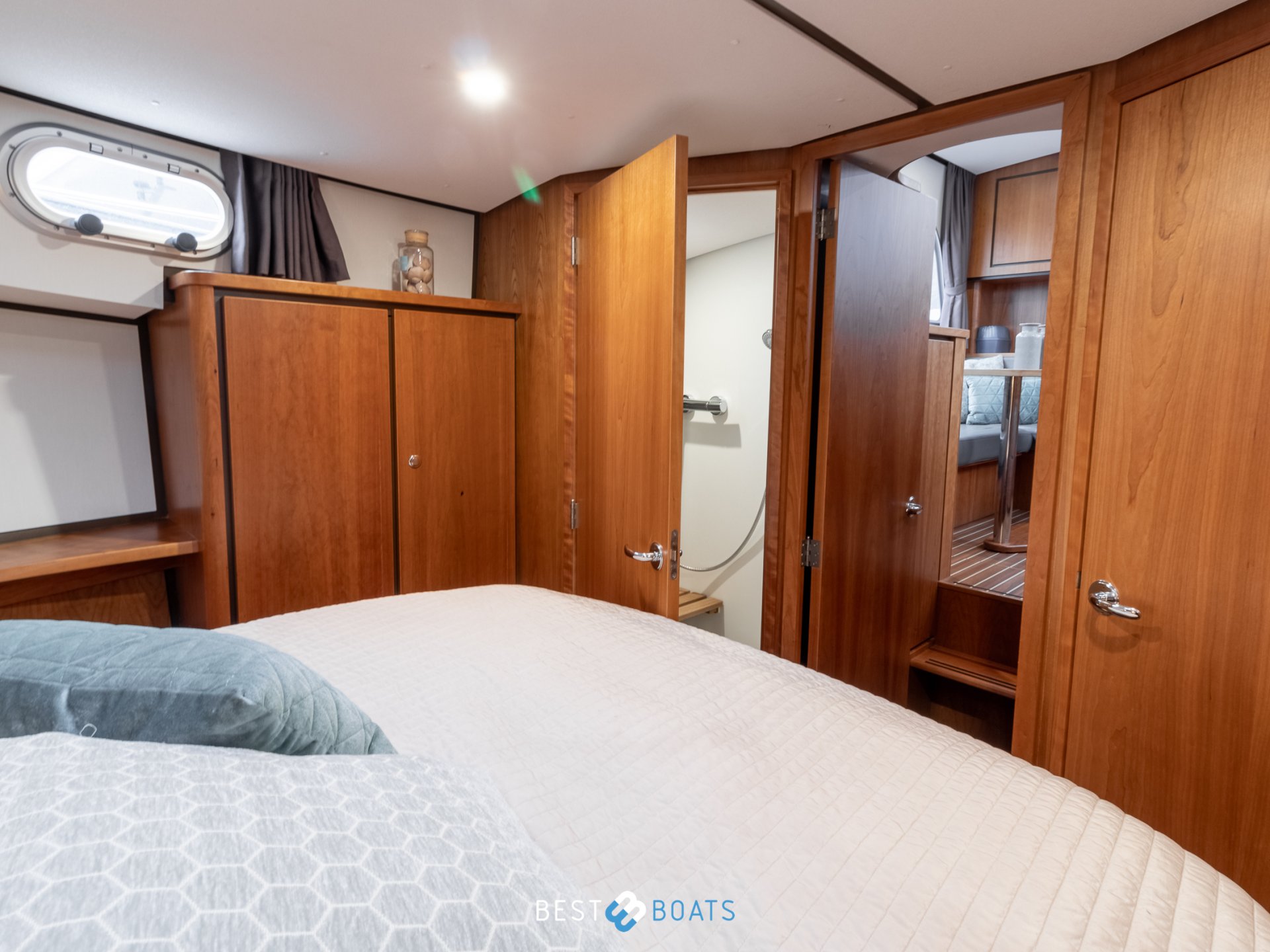 Linssen Grand Sturdy 30.9 AC