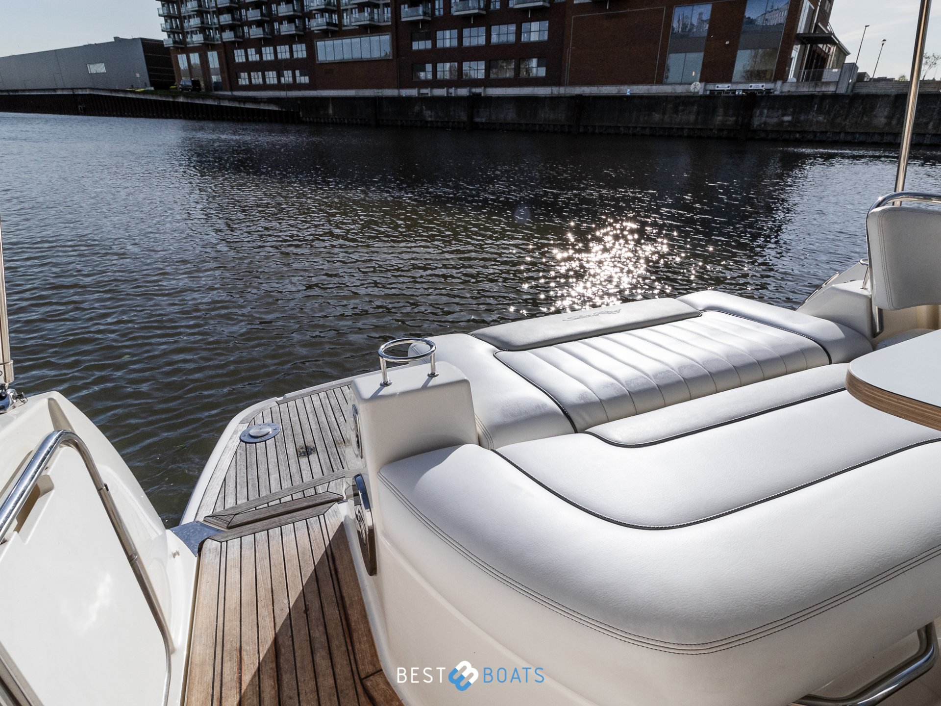 Sea Ray 305 Sundancer HT