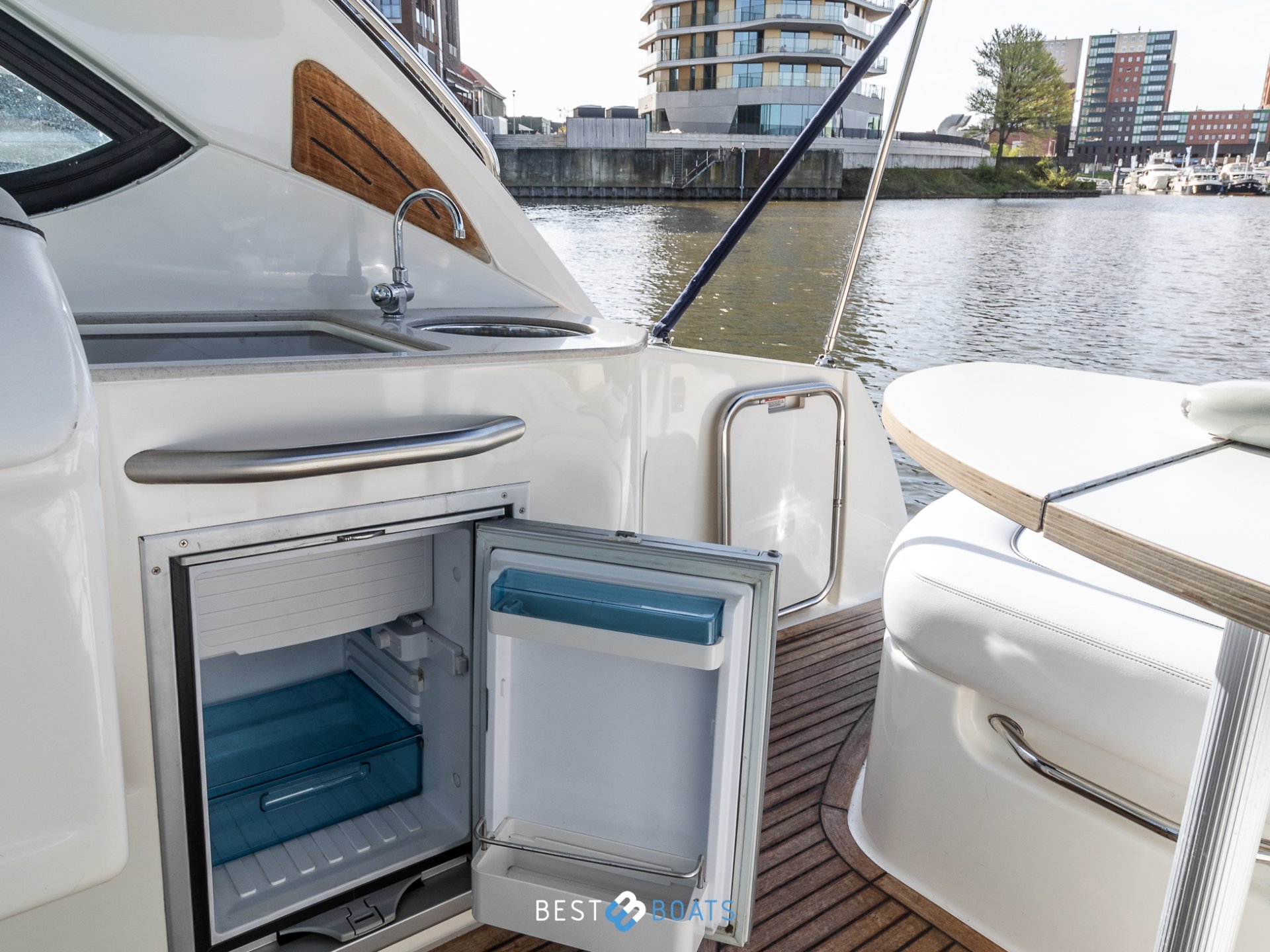Sea Ray 305 Sundancer HT