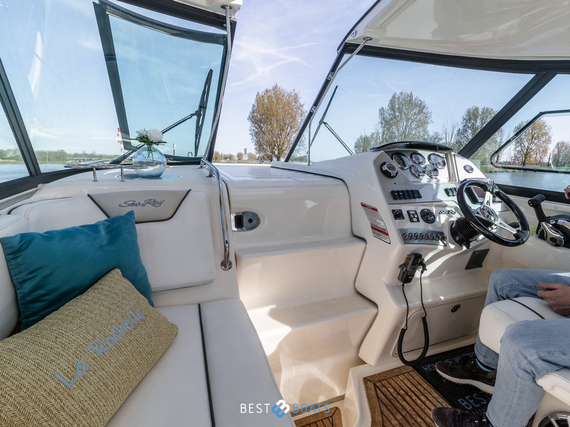 Sea Ray 305 Sundancer HT