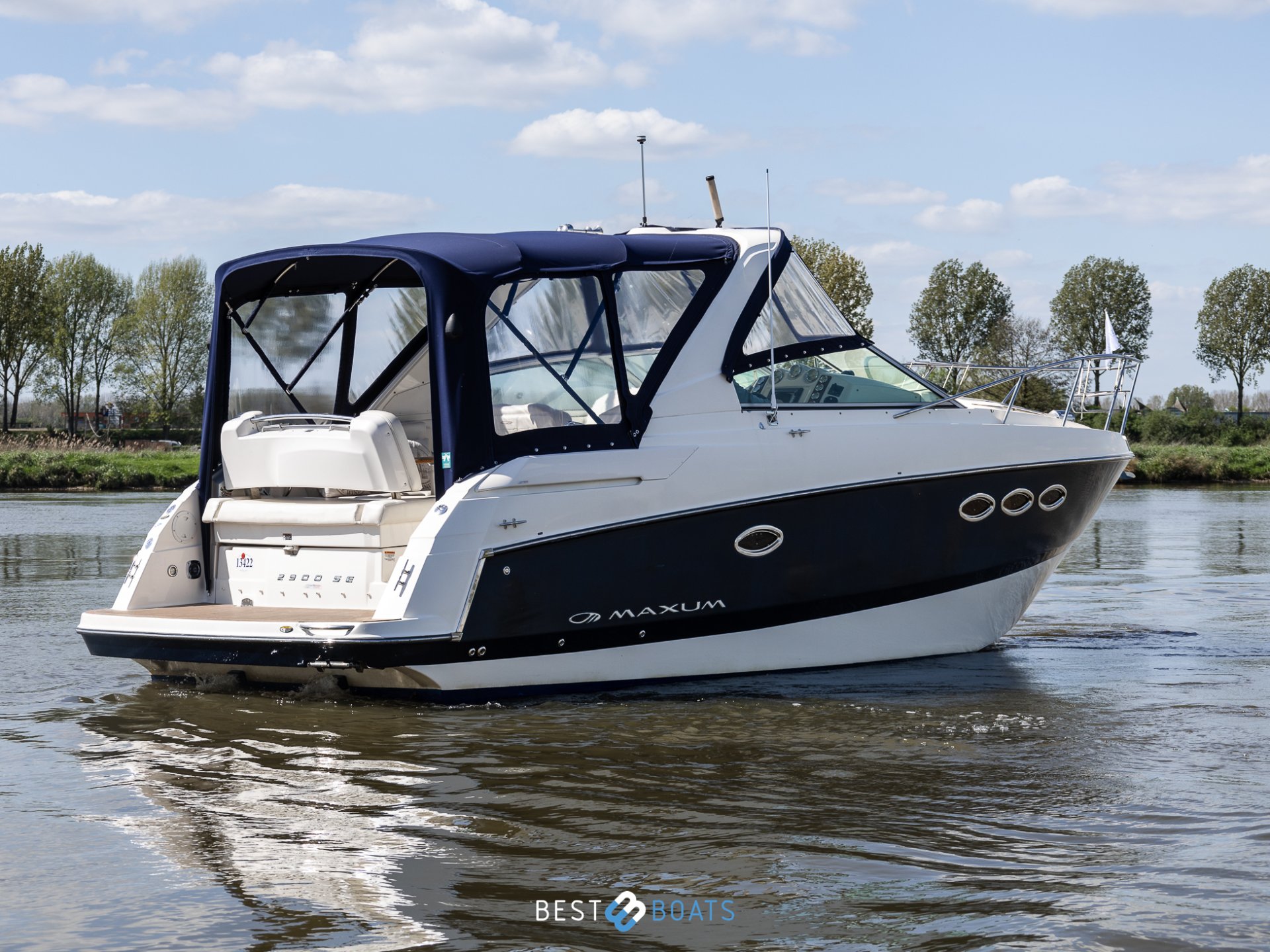 Maxum 2900 SE