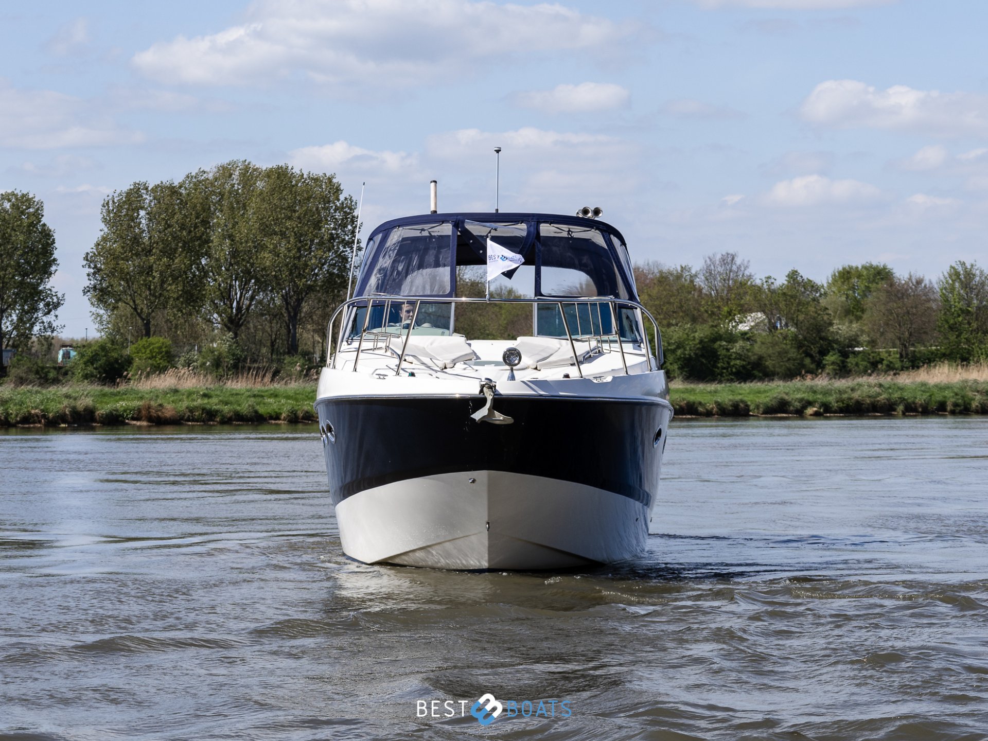 Maxum 2900 SE