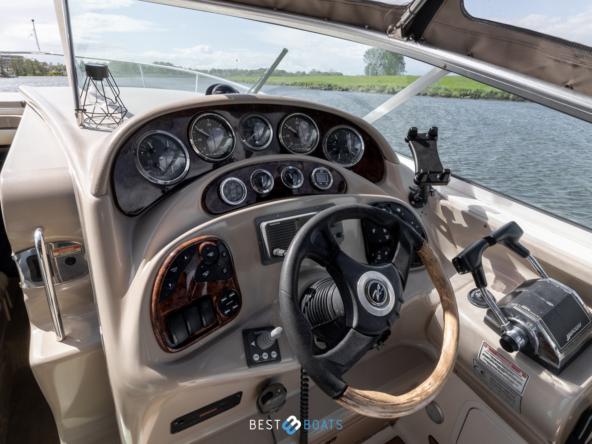 Sea Ray Sundancer 280 DA