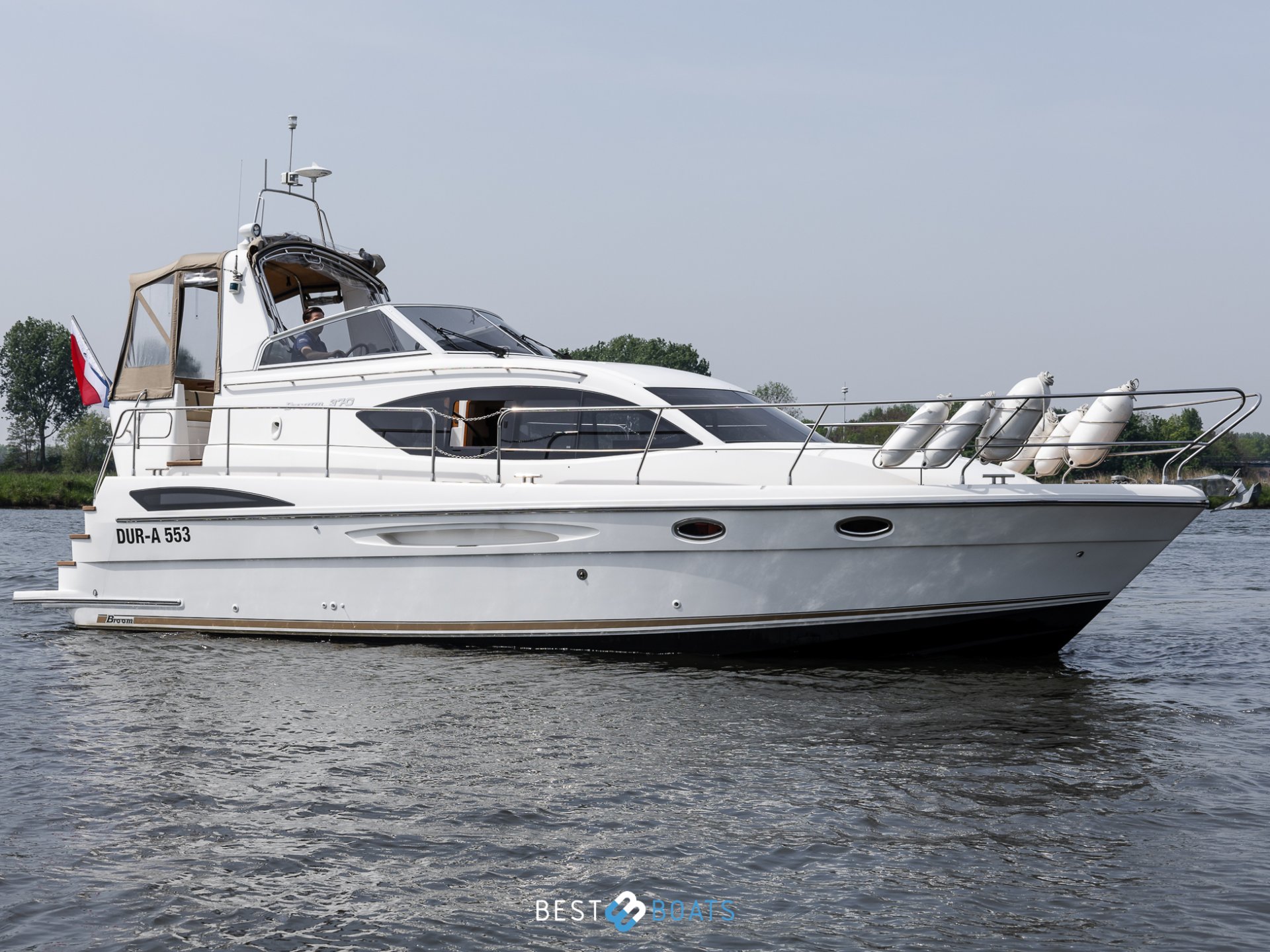 Broom 370