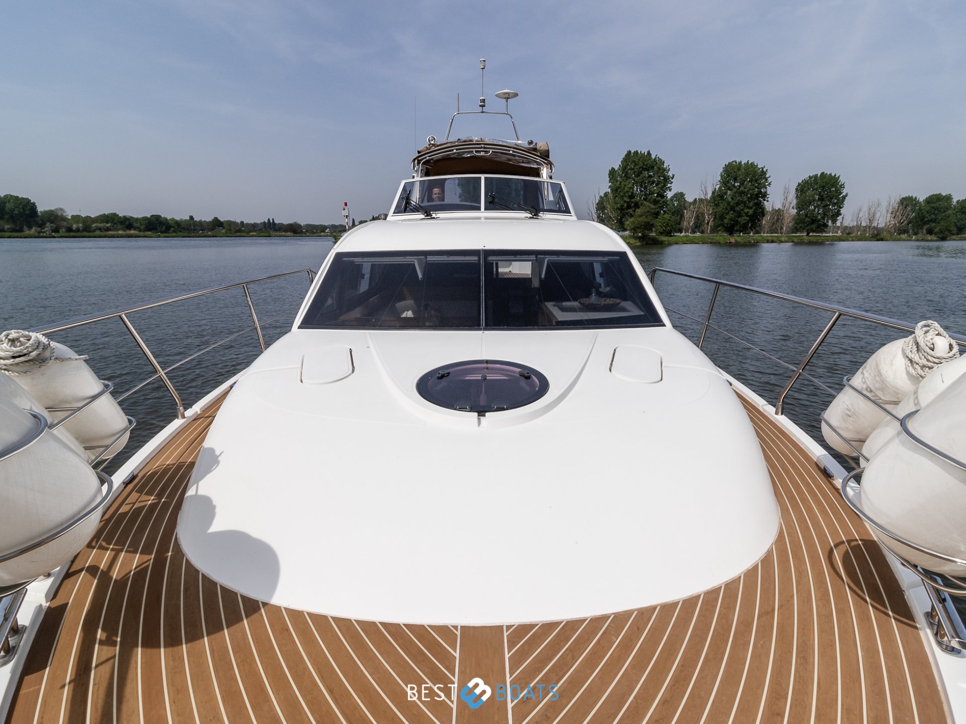 Broom 370
