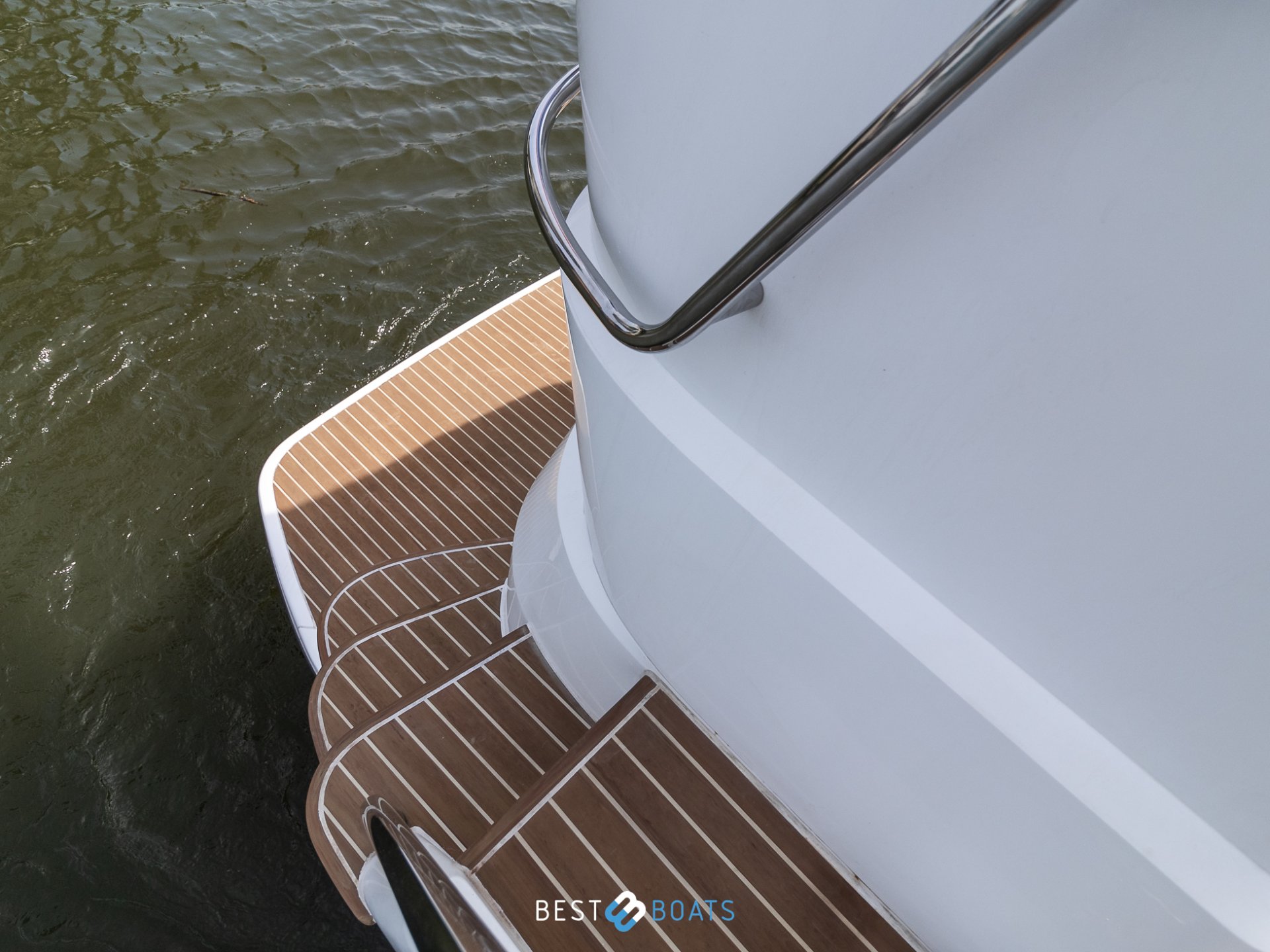 Broom 370