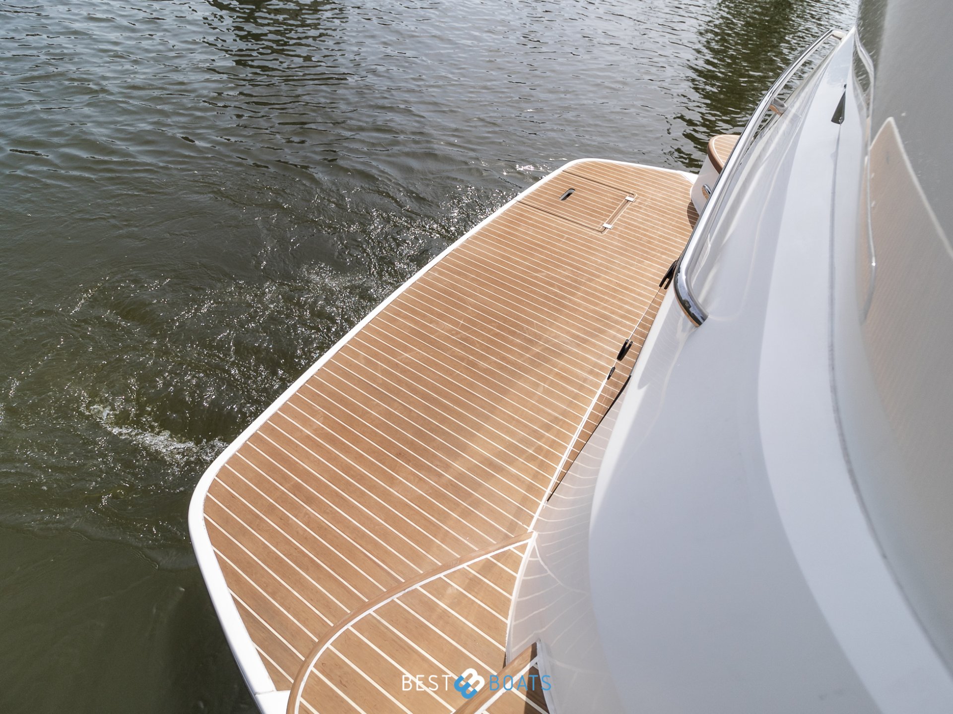 Broom 370