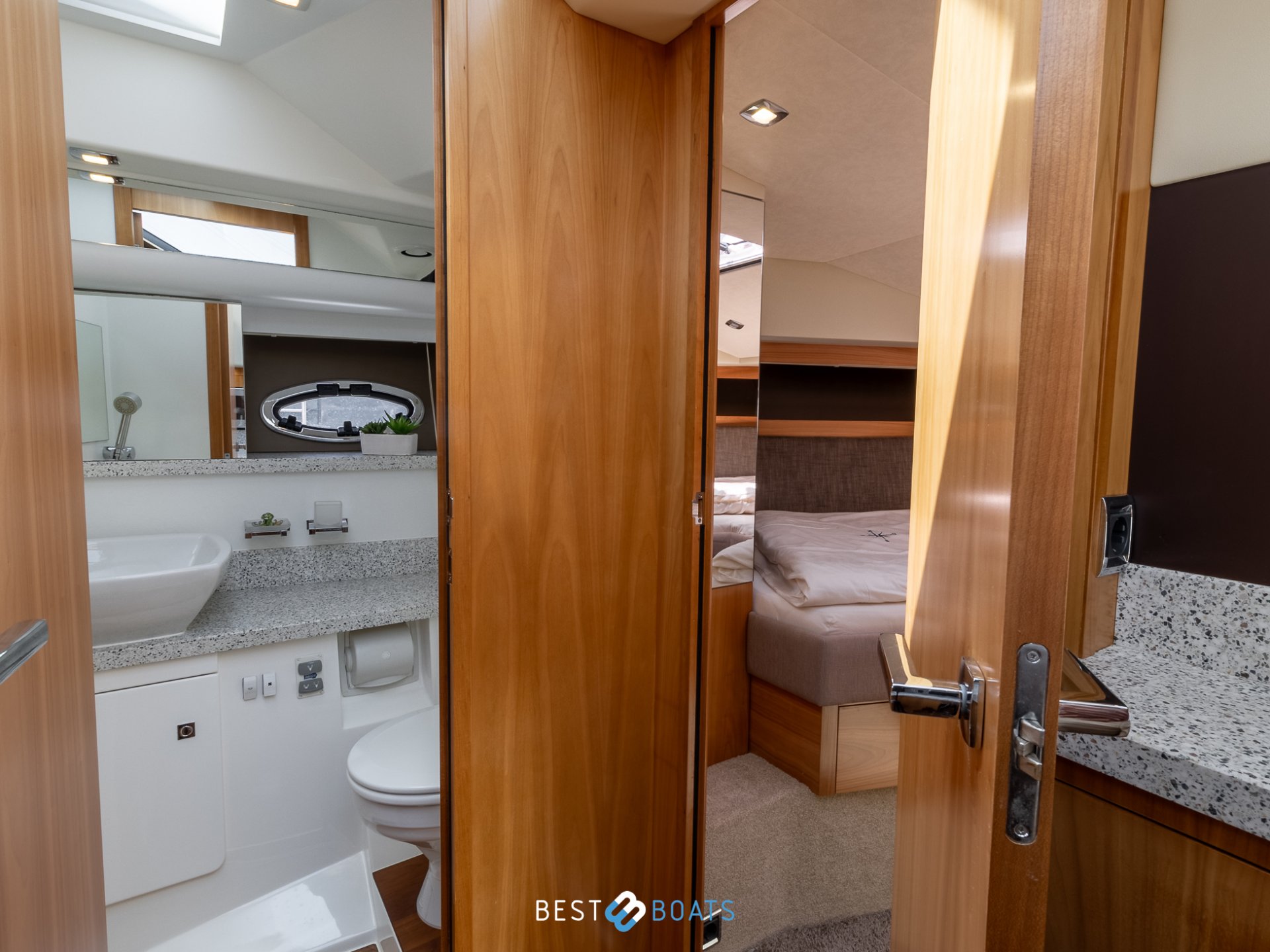 Broom 370