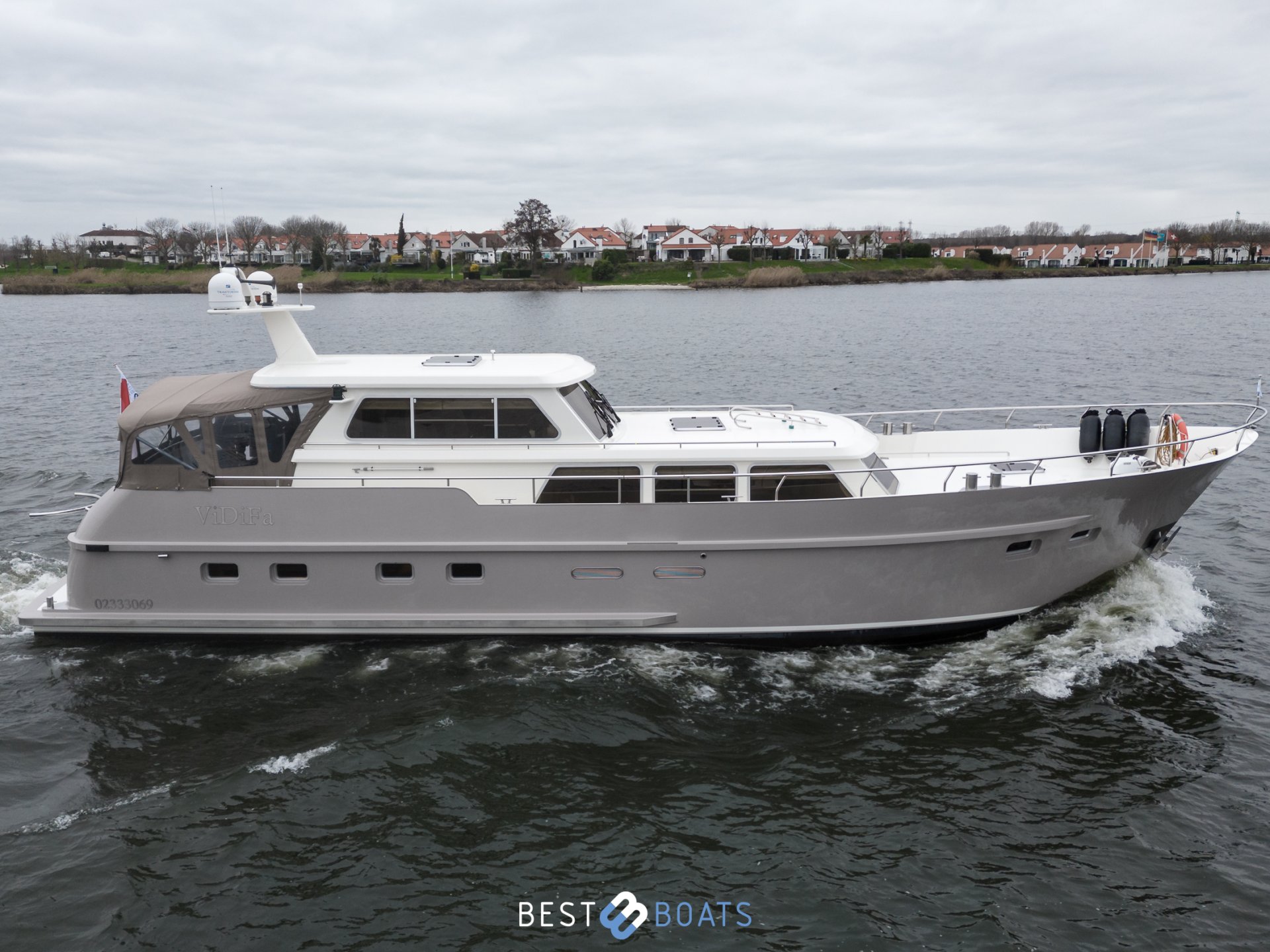 Euroship 1900 Pilothouse
