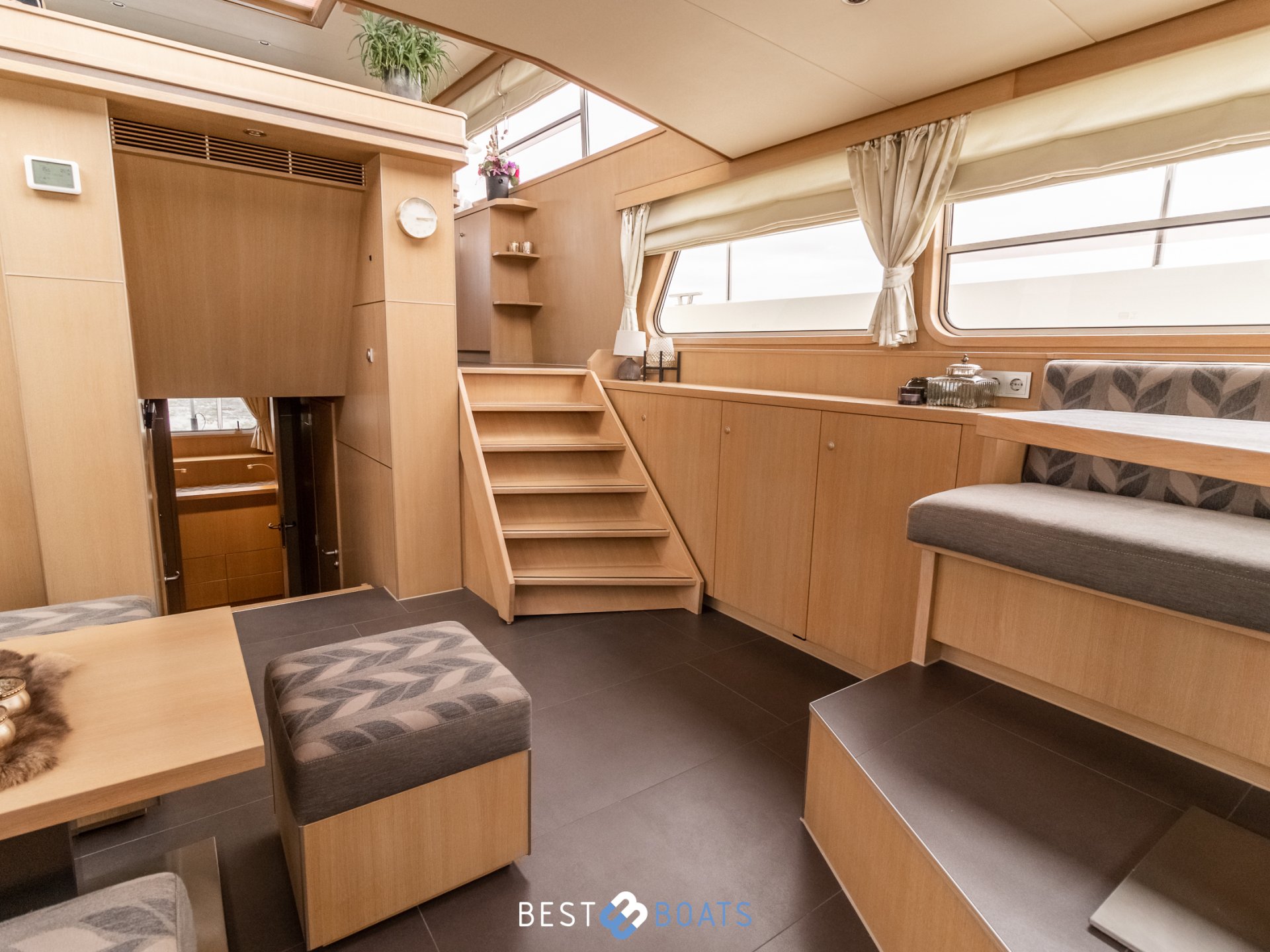Euroship 1900 Pilothouse