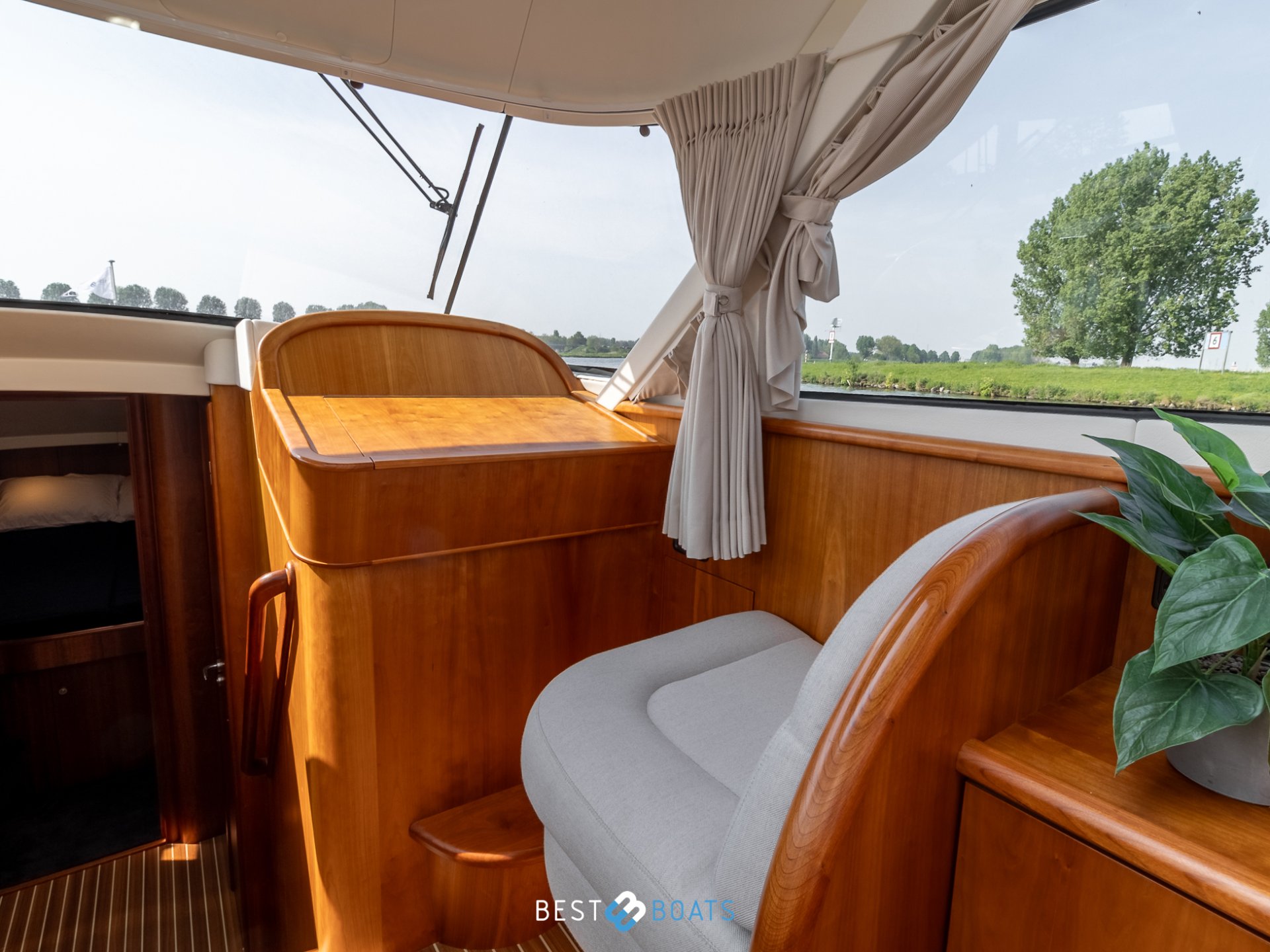 Tryvia 1300 GT Hardtop