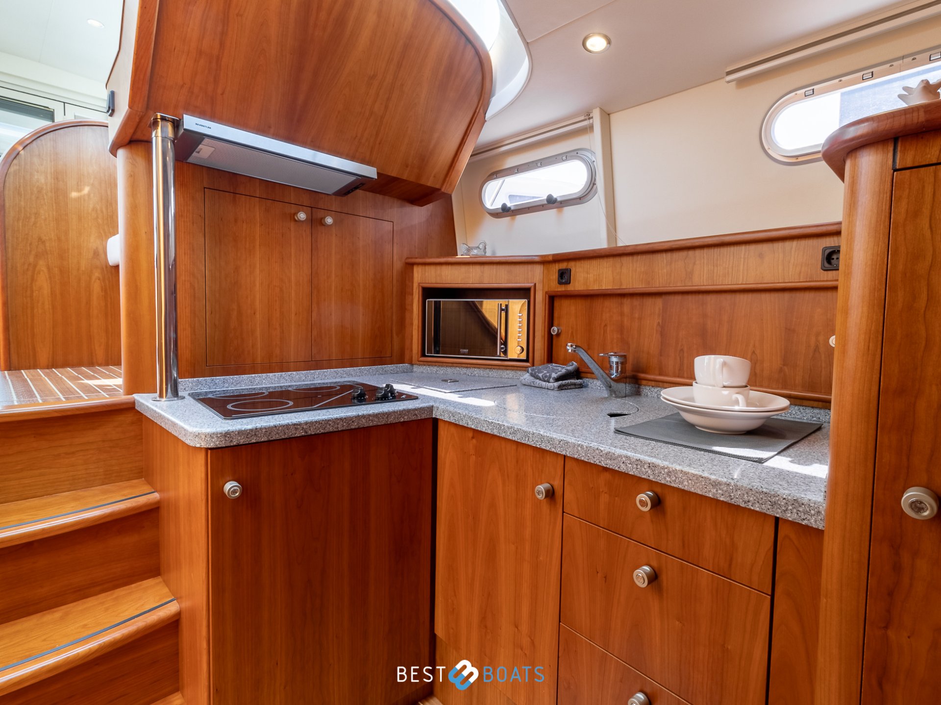 Tryvia 1300 GT Hardtop