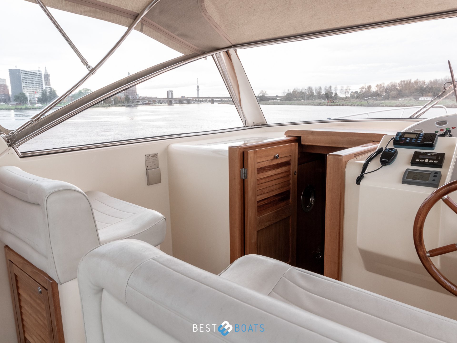 Antaris Mare Libre 1050