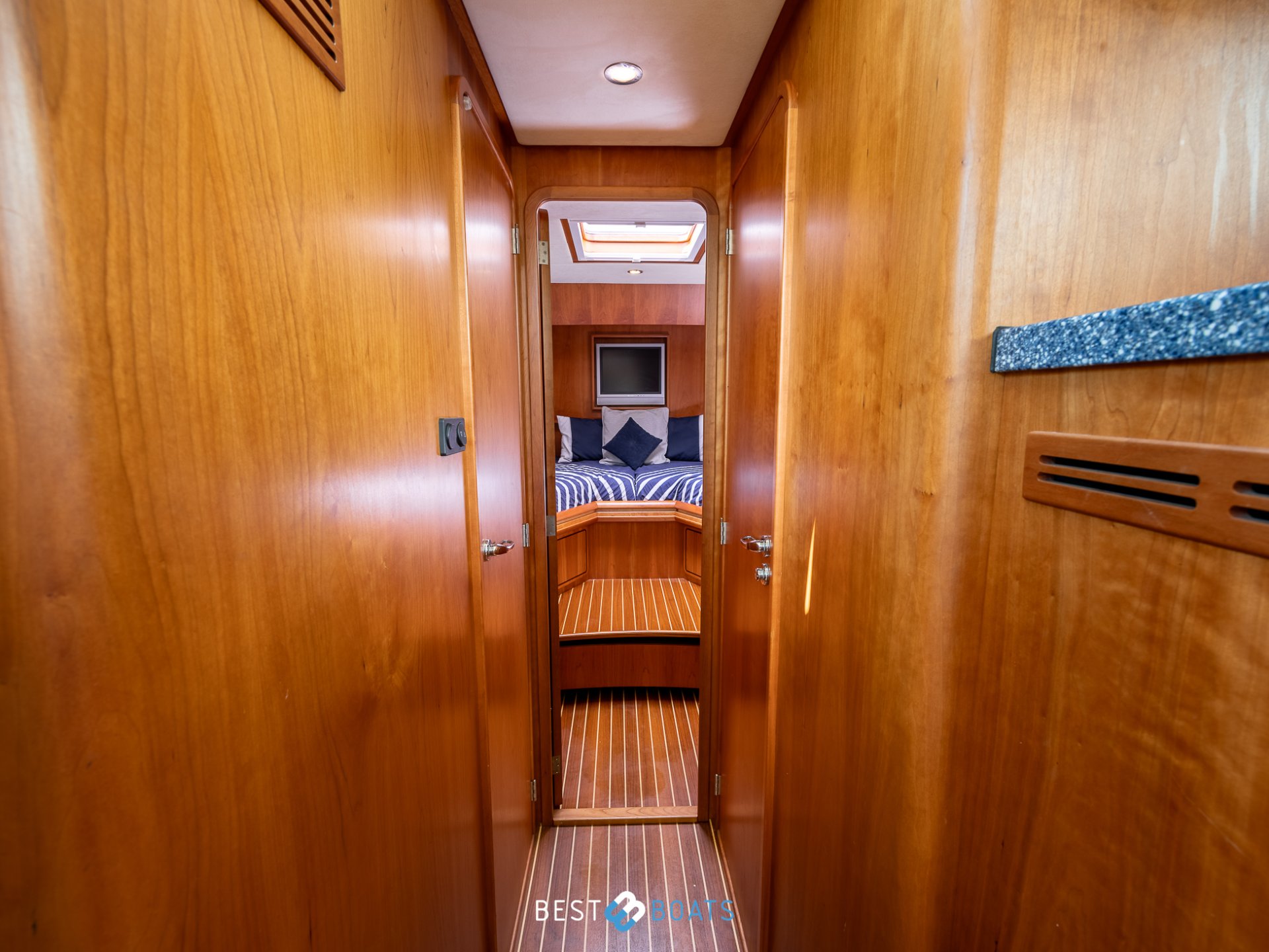 Linssen Grand Sturdy 500 AC Variotop Mark II