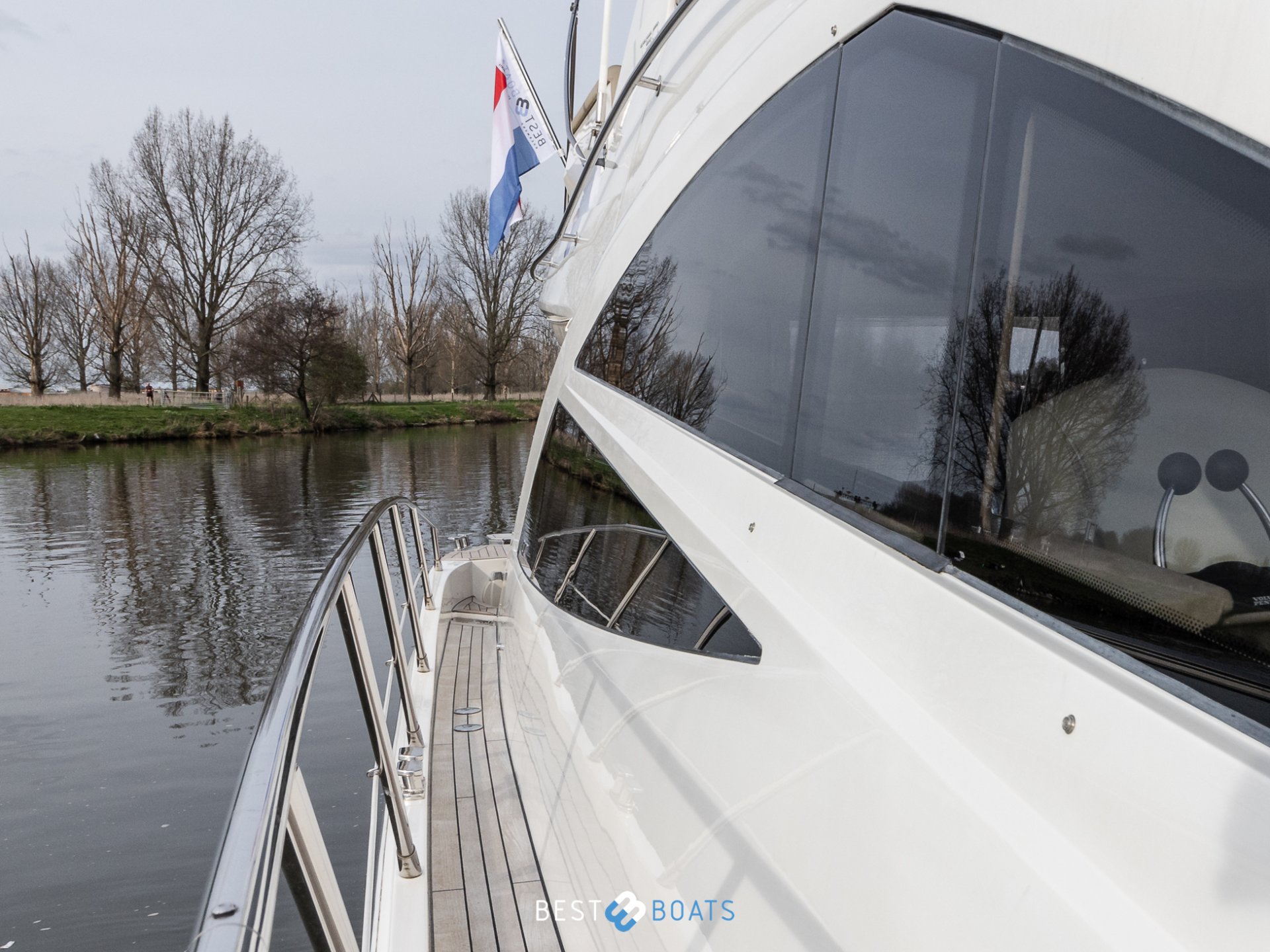 Sealine T50