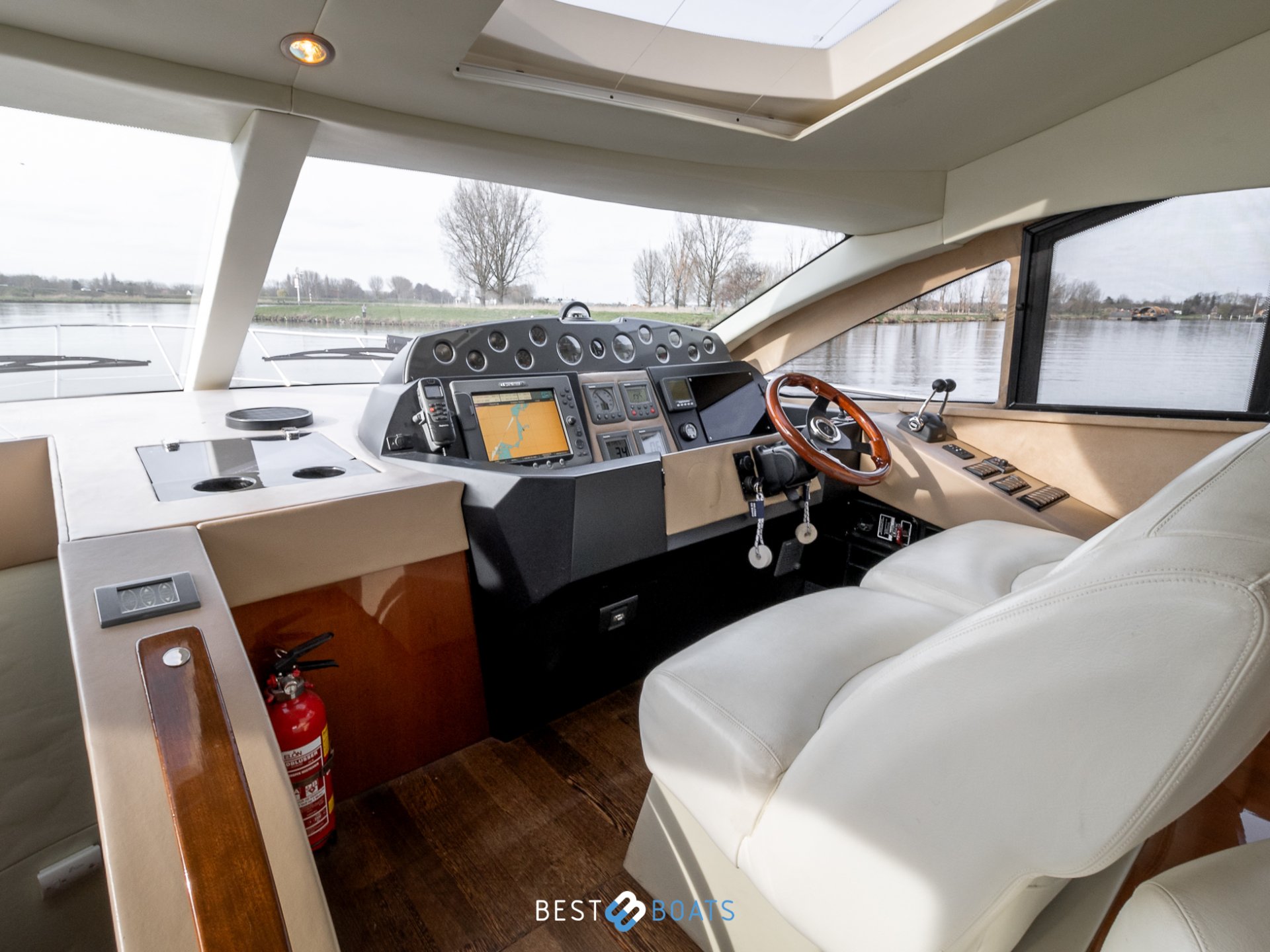 Sealine T50