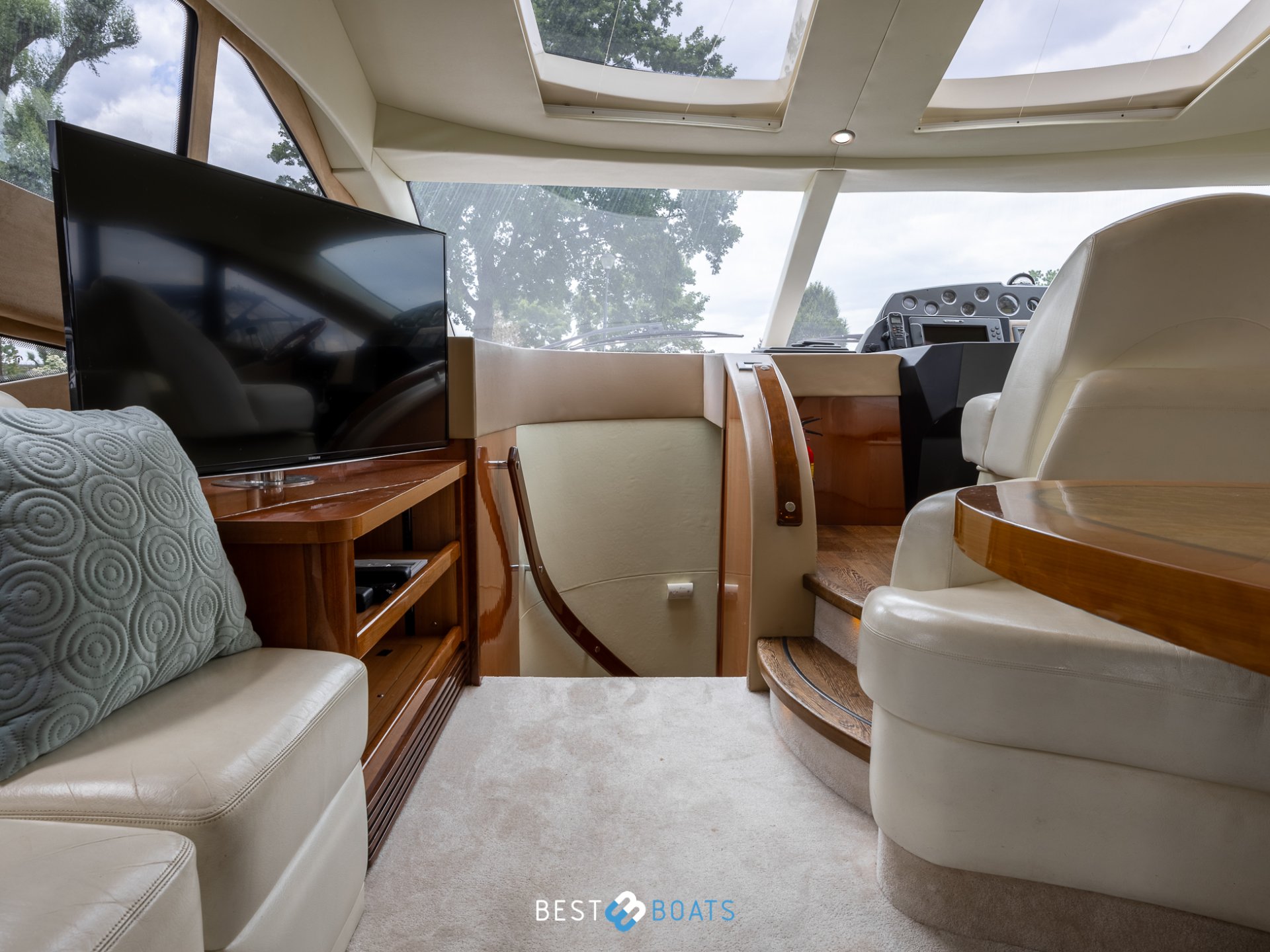 Sealine T50