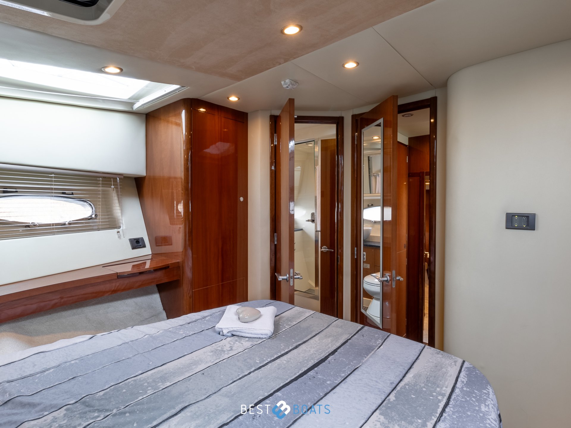 Sealine T50