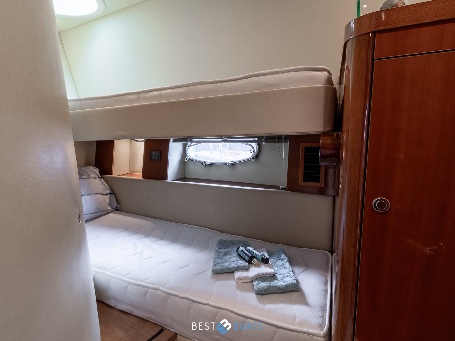 Sealine T50