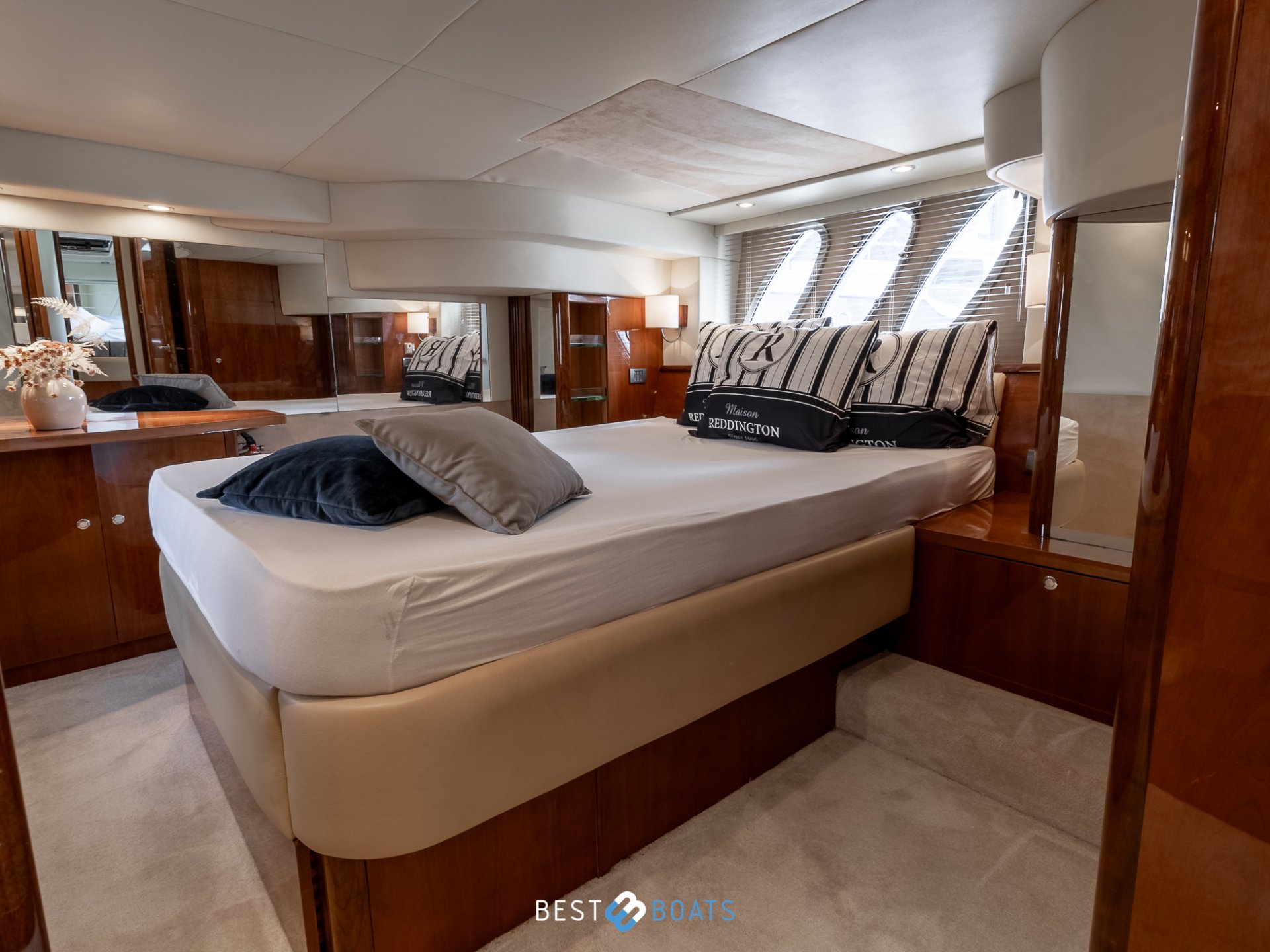 Sealine T50