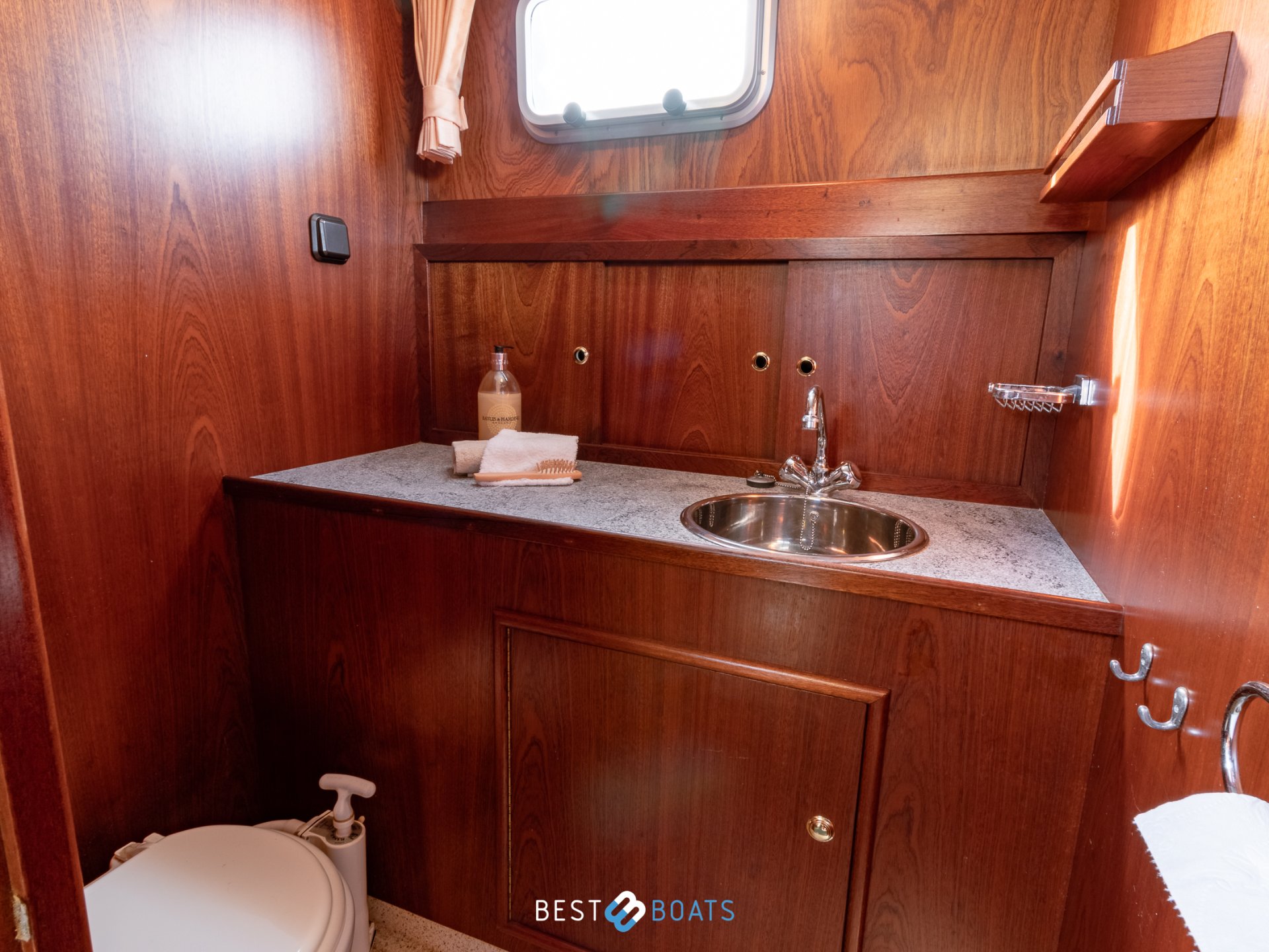 Anker Trawler 1100 AK