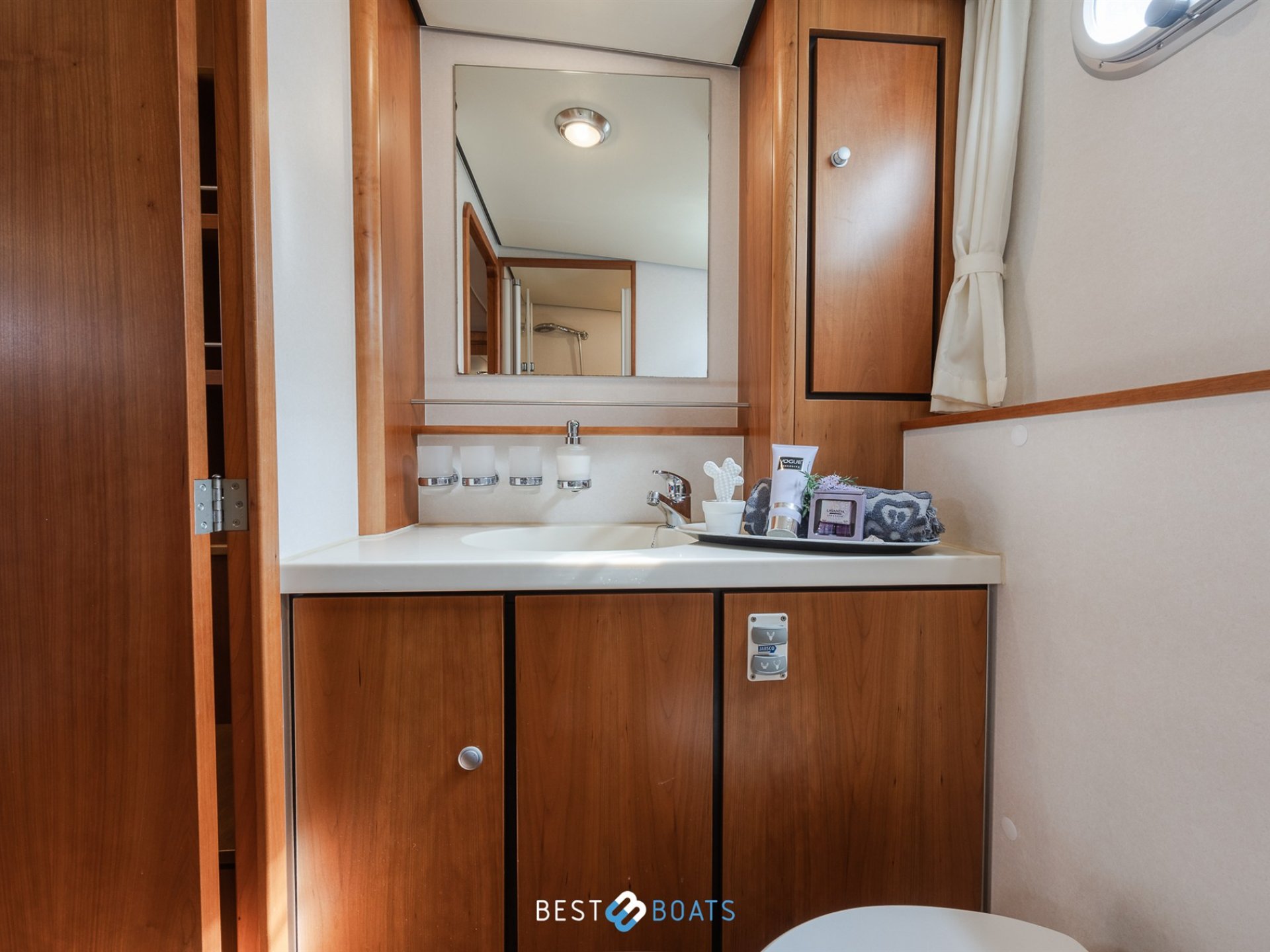 Linssen Grand Sturdy 43.9 AC