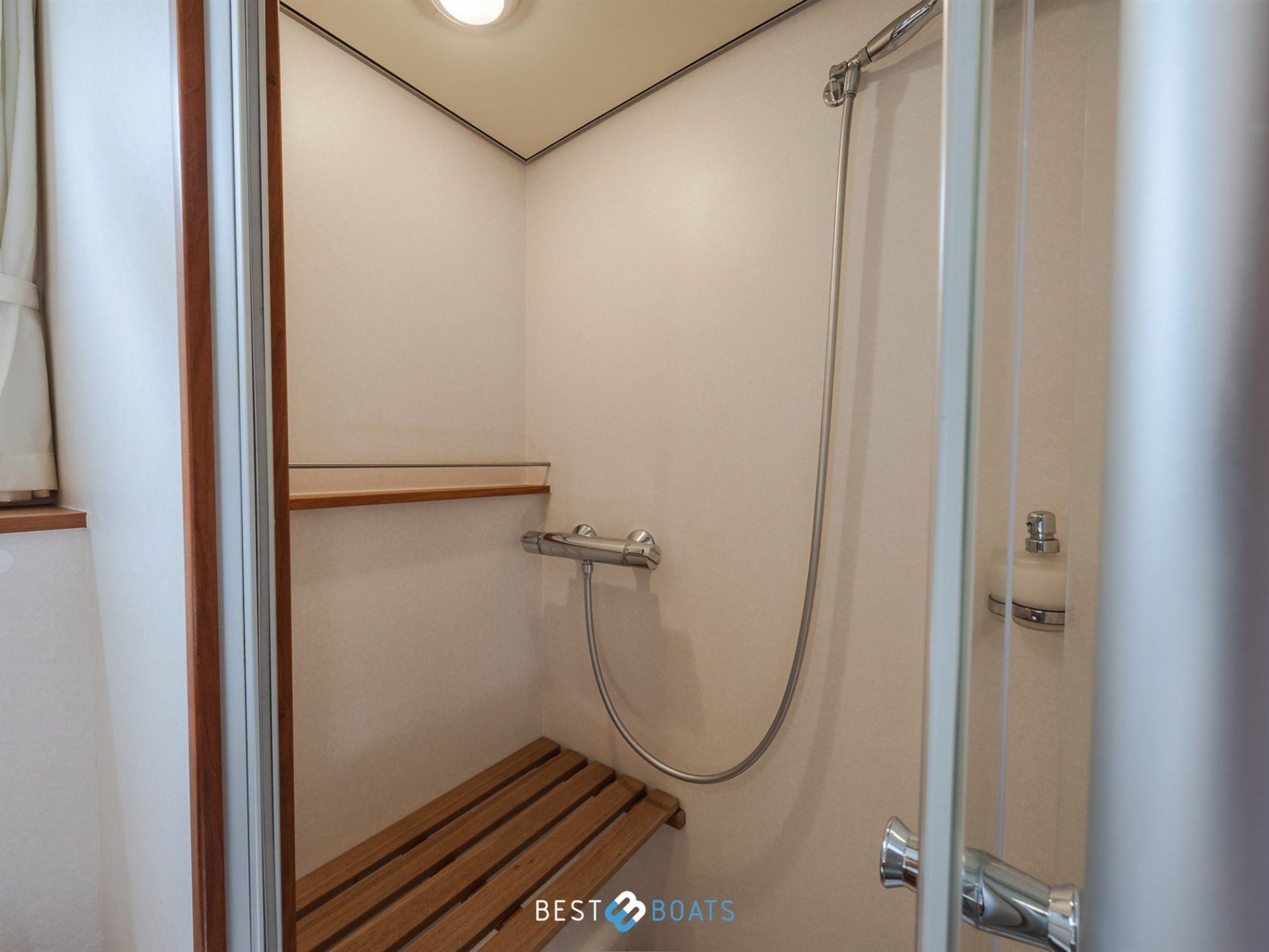 Linssen Grand Sturdy 43.9 AC