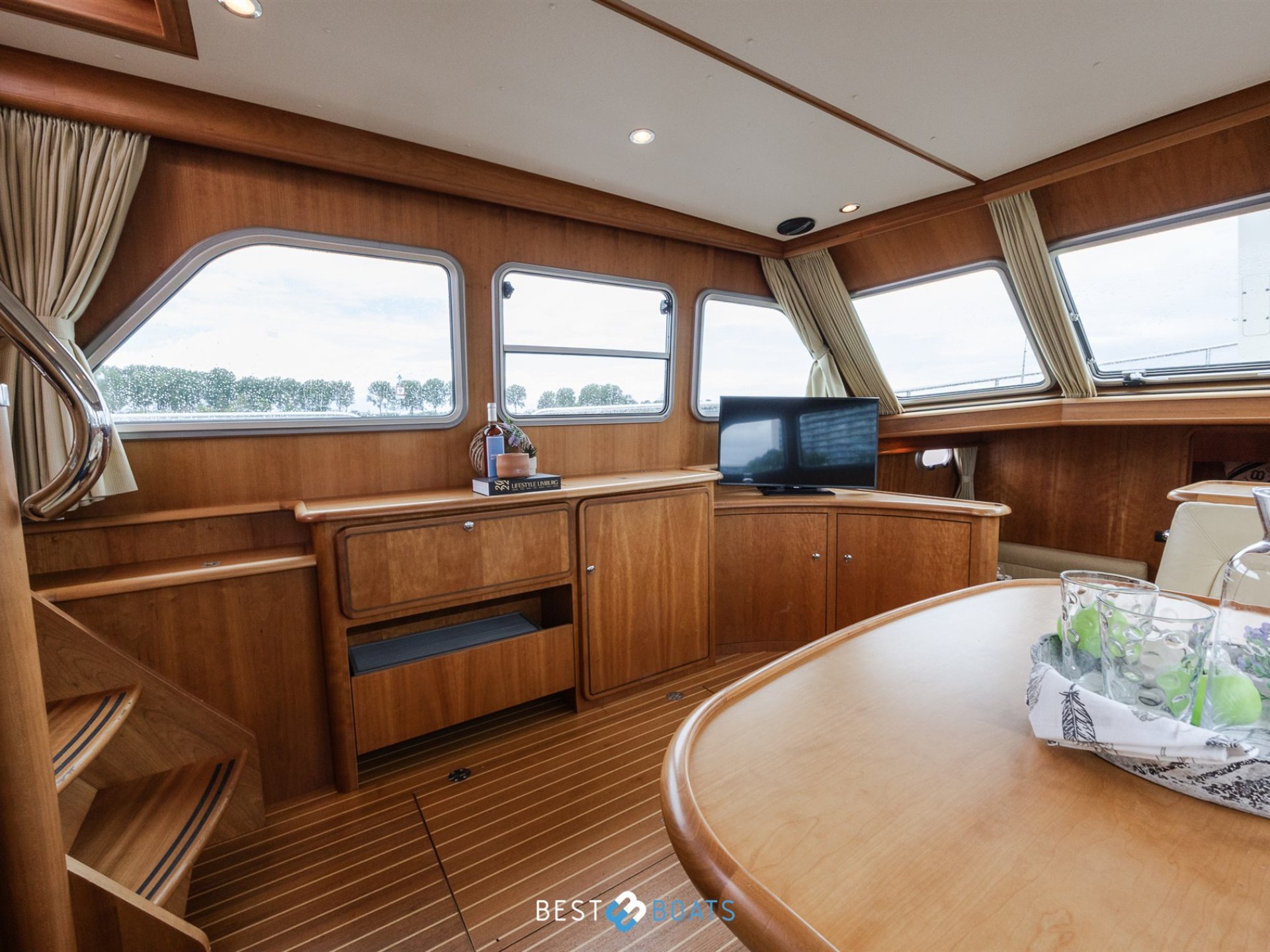 Linssen 430 AC AK MKII