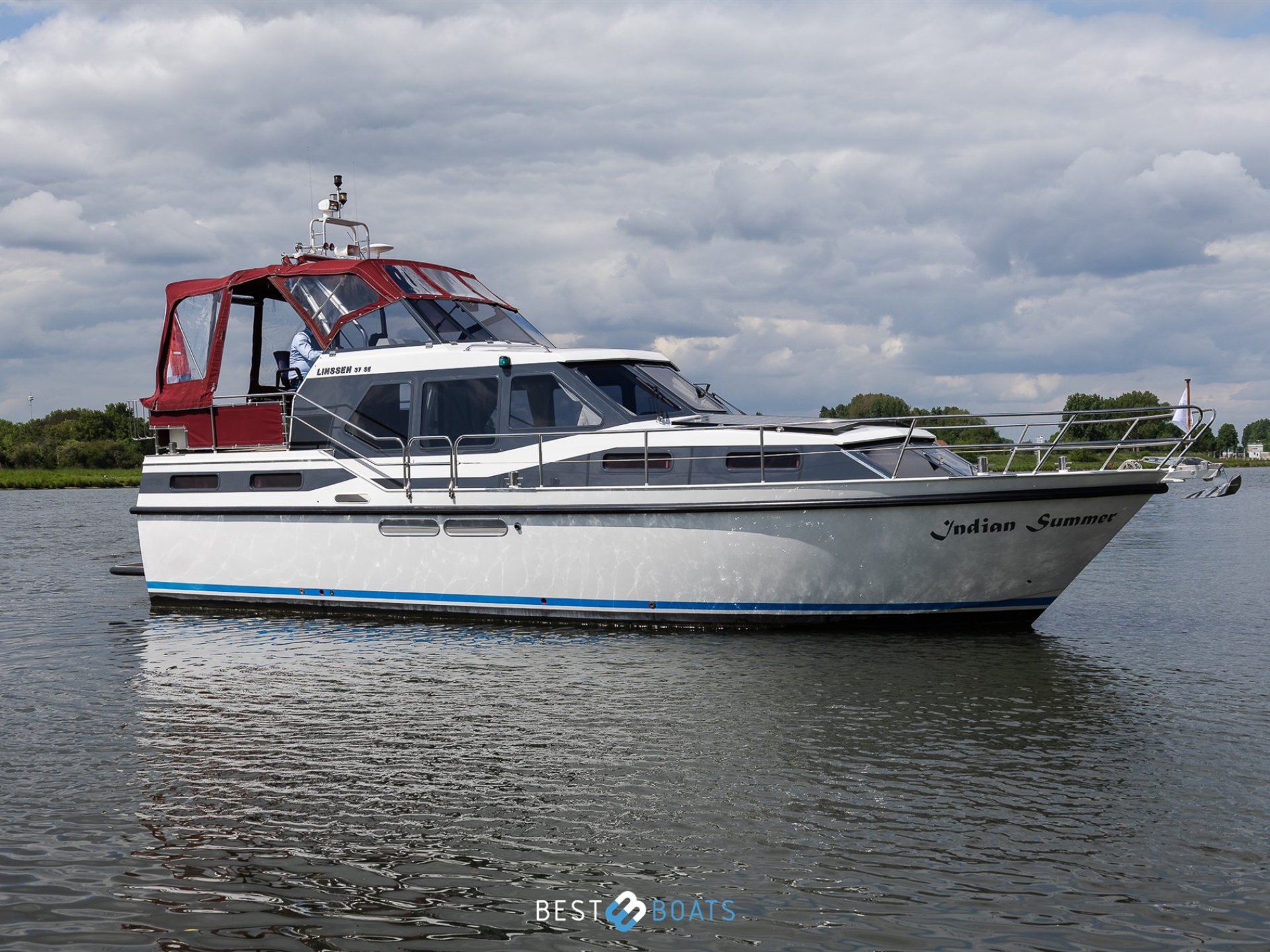 Linssen 37SE