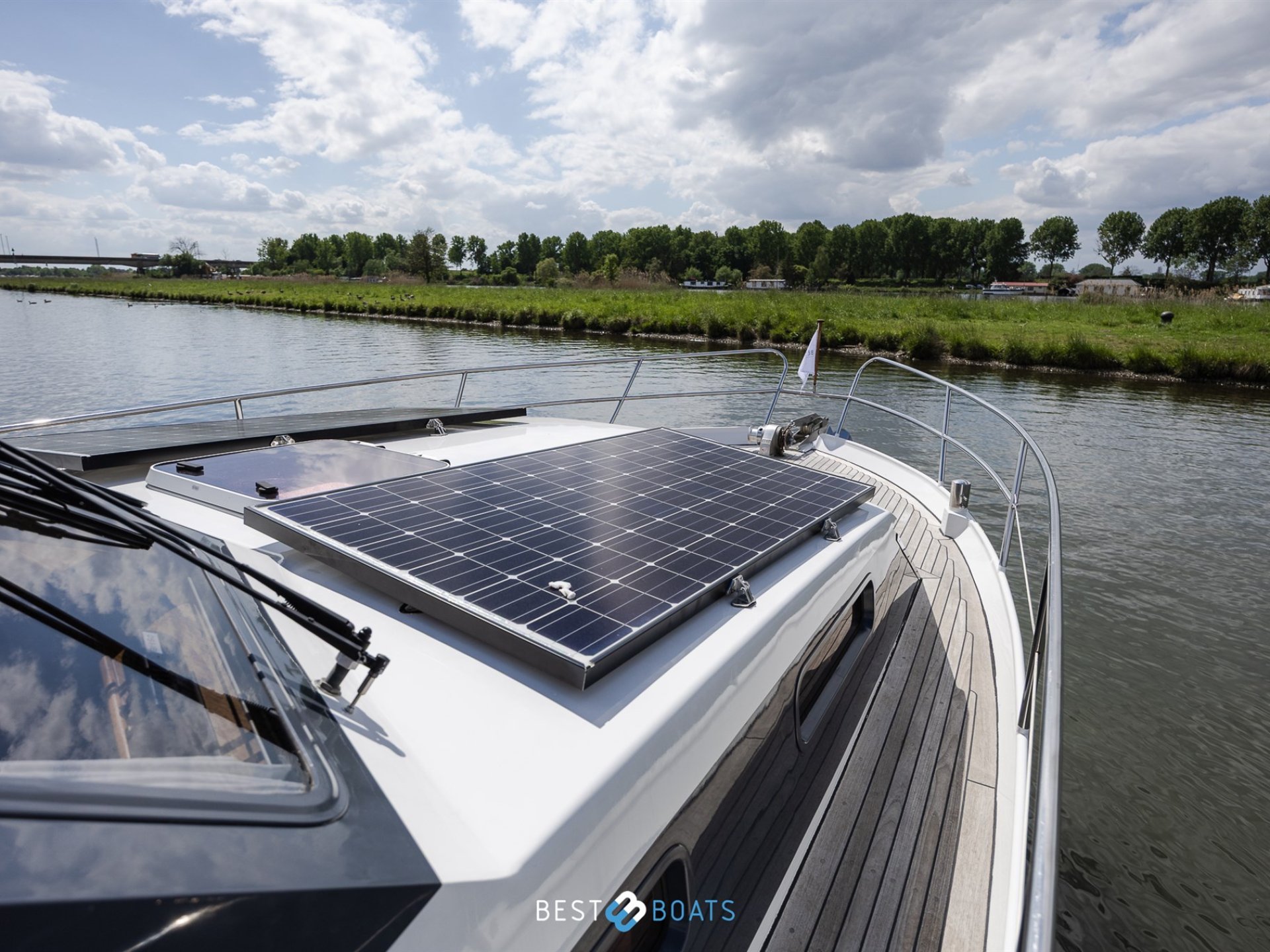 Linssen 37SE