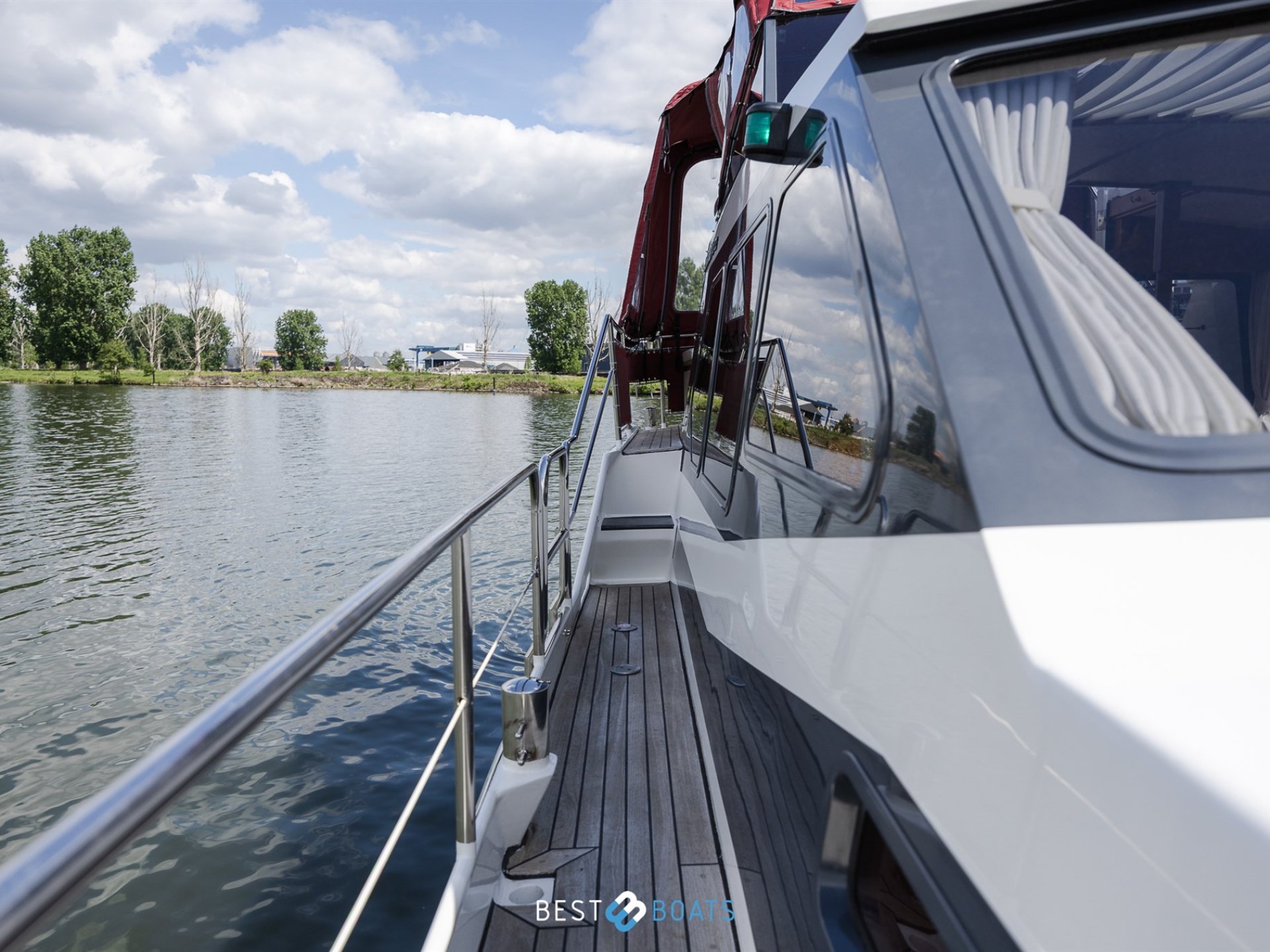 Linssen 37SE