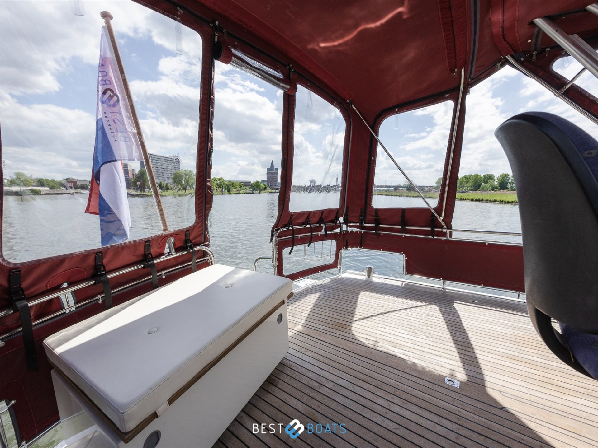 Linssen 37SE