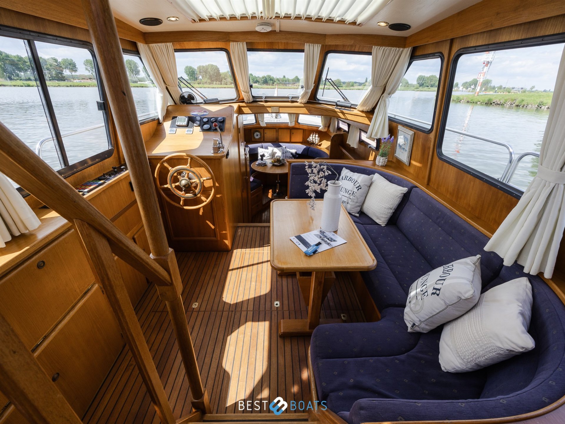 Linssen 37SE