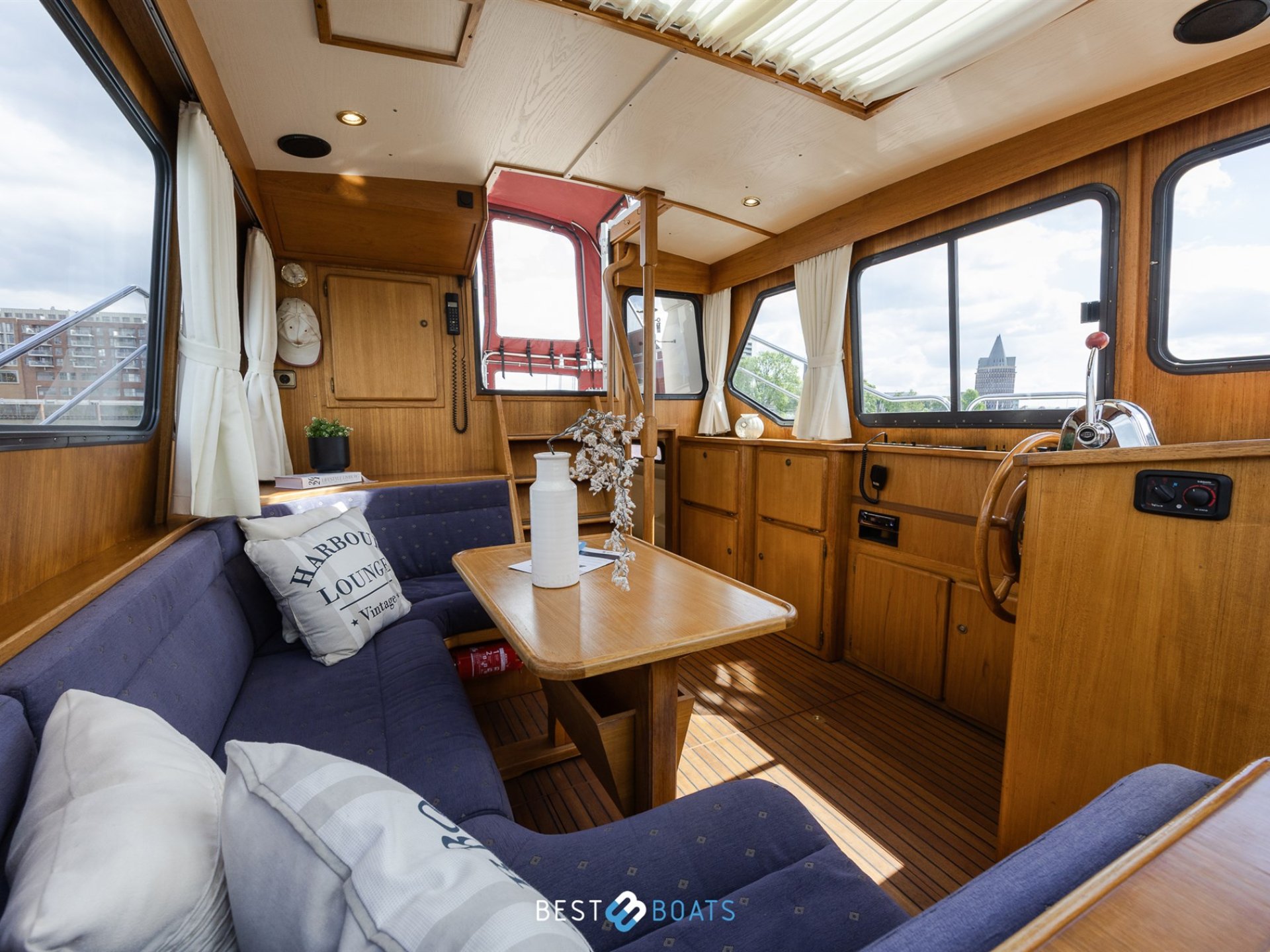 Linssen 37SE