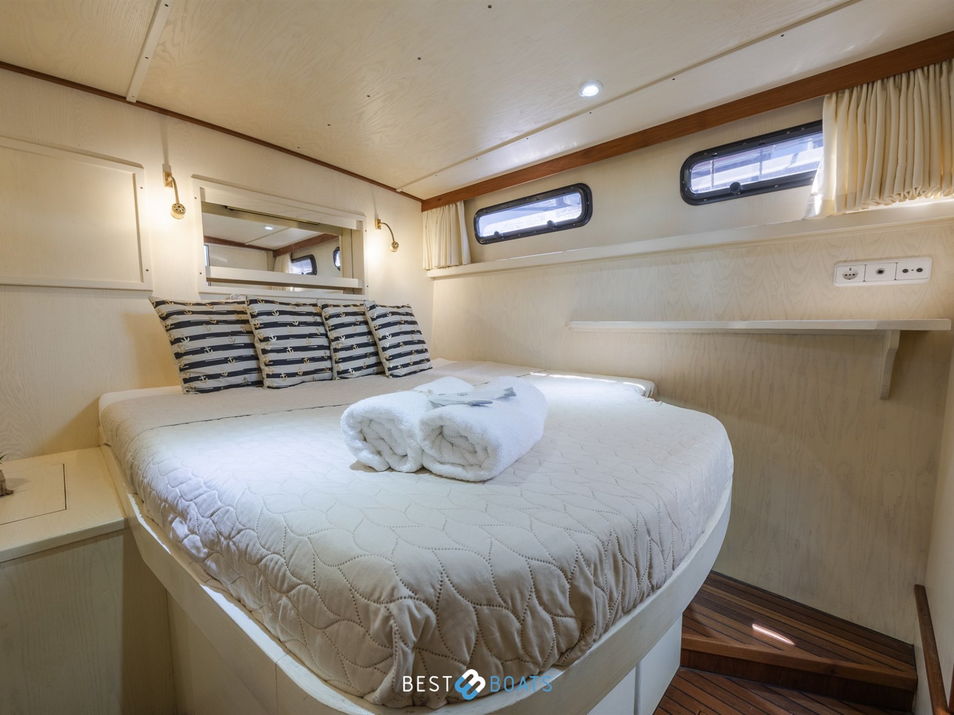 Linssen 37SE