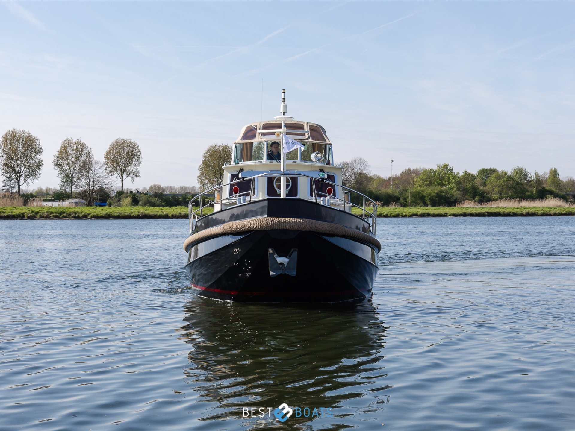 Linssen St. Jozef 1050 Salon