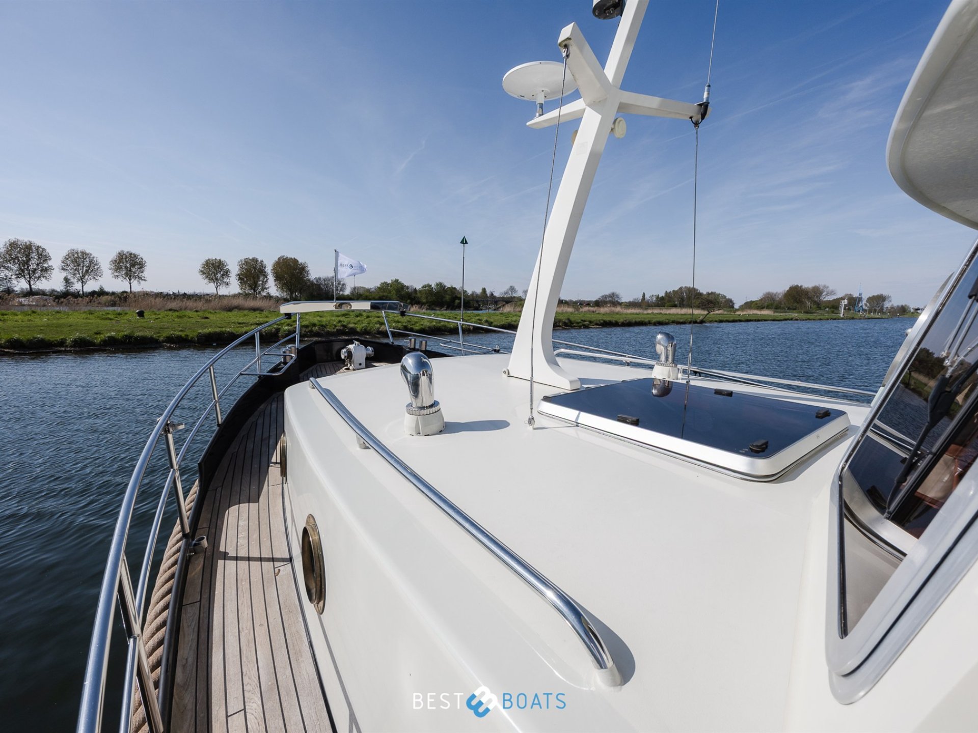 Linssen St. Jozef 1050 Salon