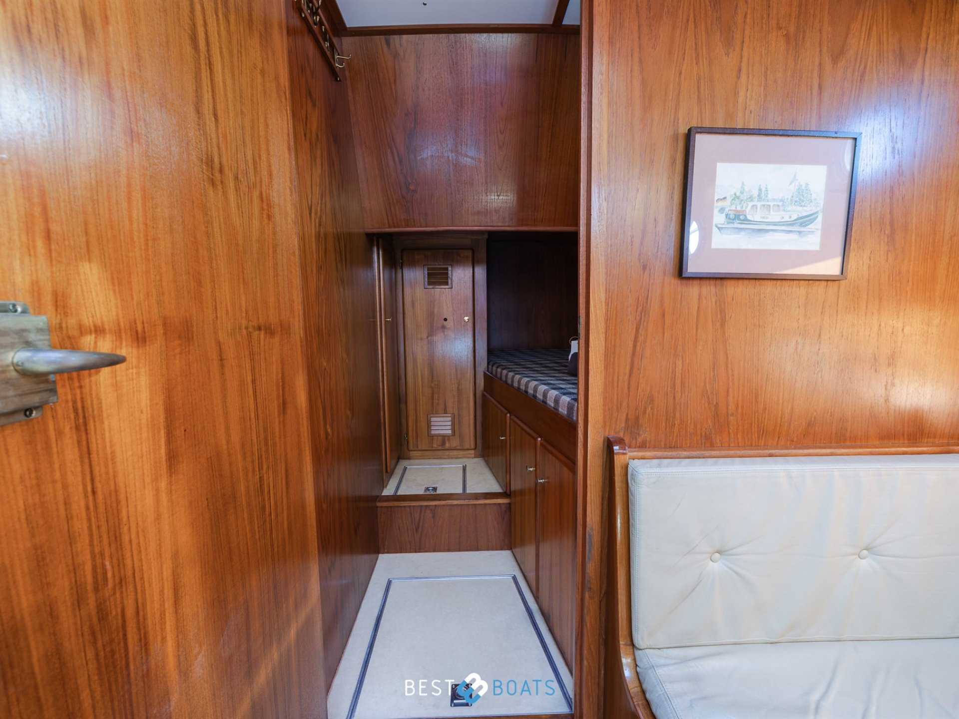 Linssen St. Jozef 1050 Salon