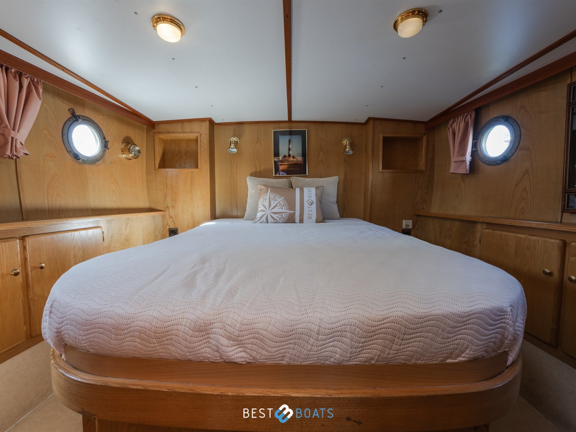 Linssen St. Jozef 1050 Salon