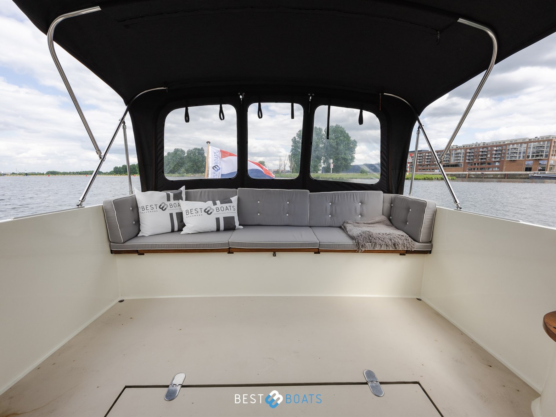 Vripack Yachting 965 OK