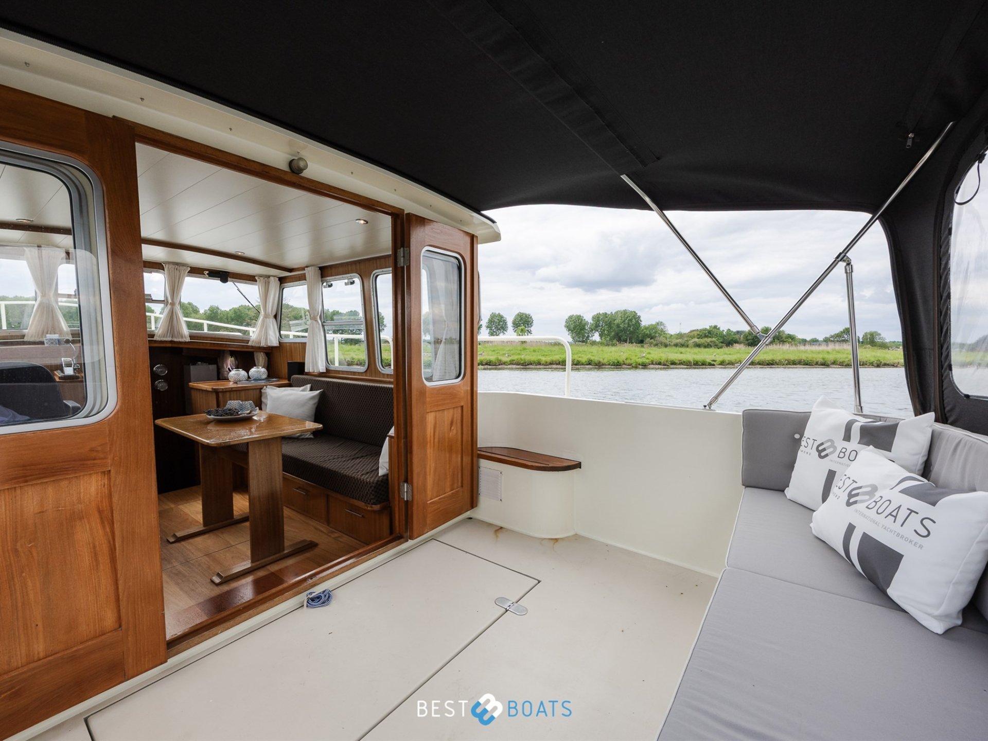 Vripack Yachting 965 OK