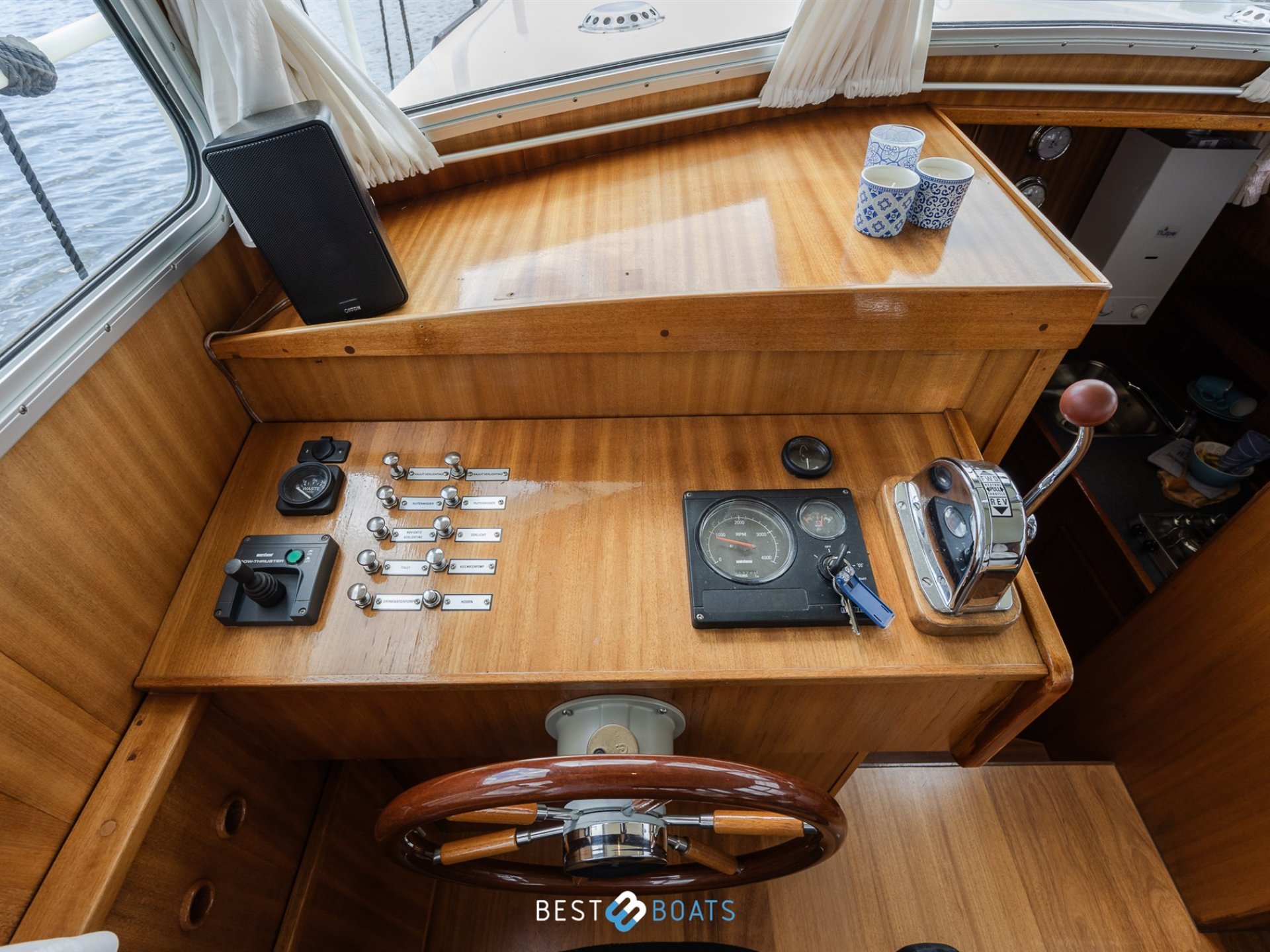 Vripack Yachting 965 OK