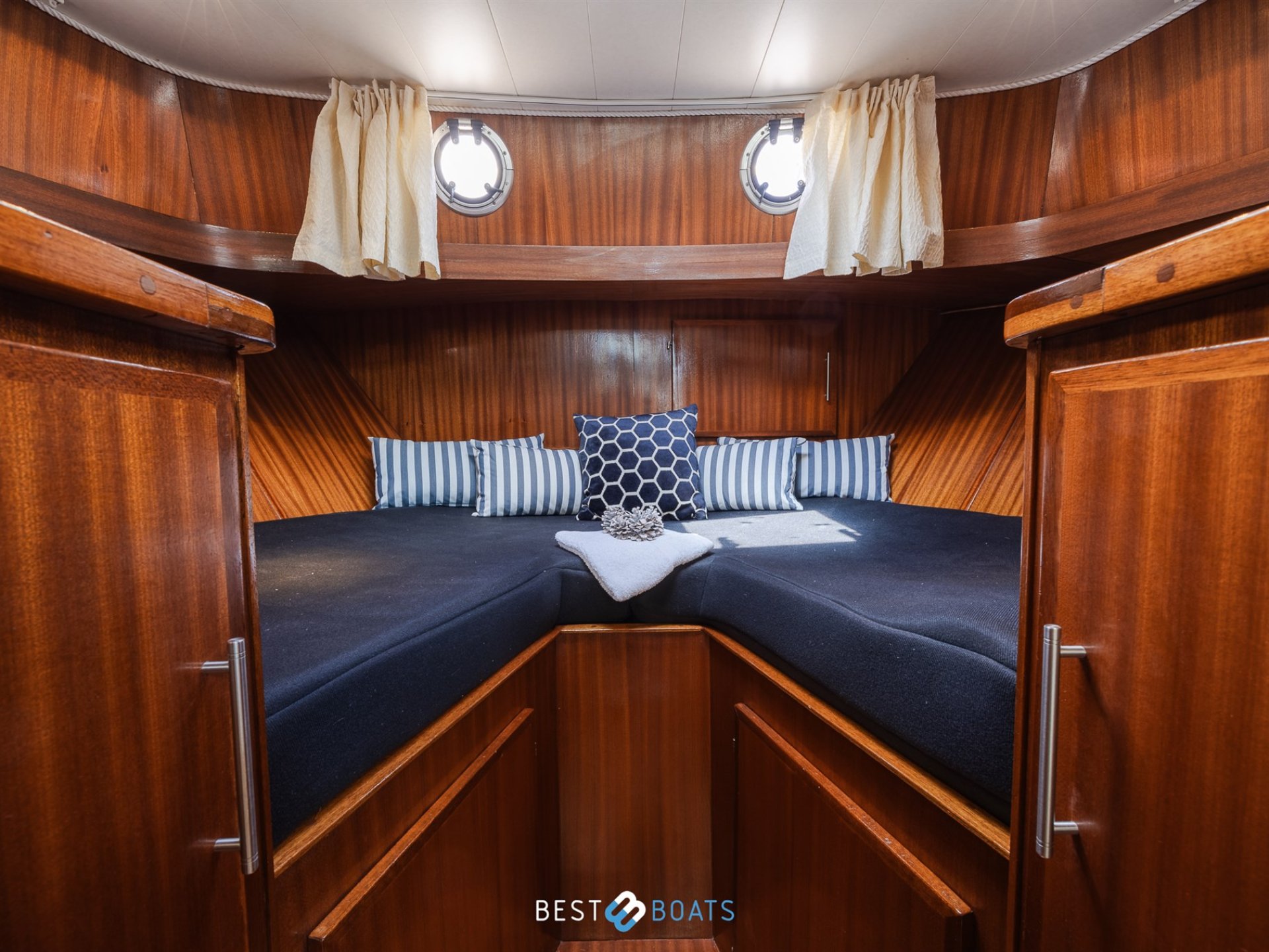 Vripack Yachting 965 OK