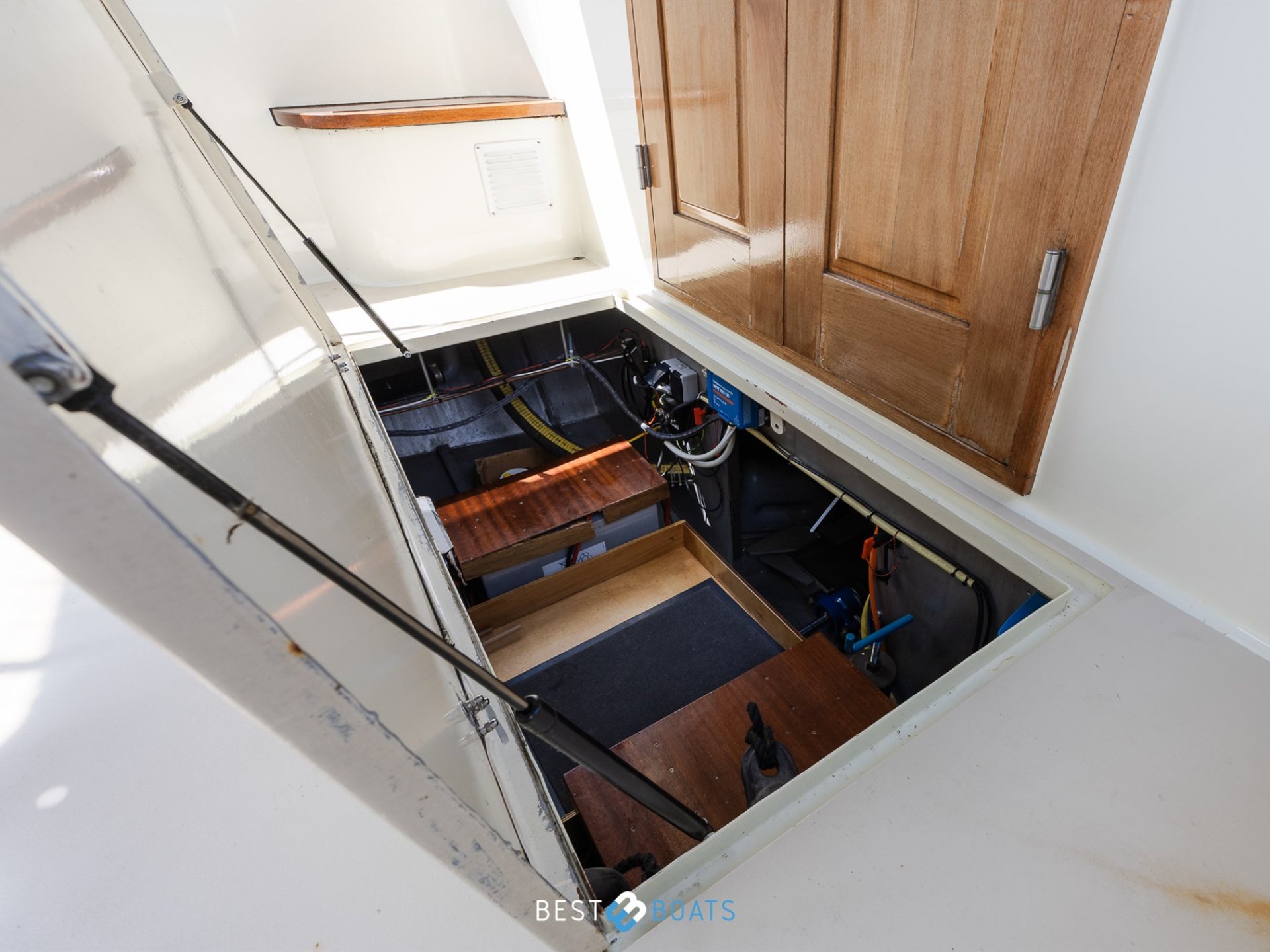 Vripack Yachting 965 OK