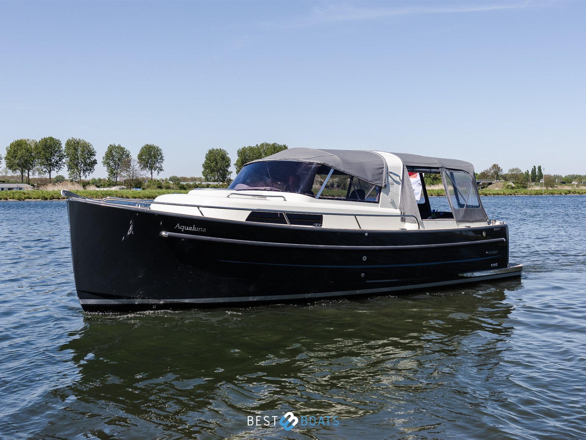 Antaris seventy7 cabin - SOLD