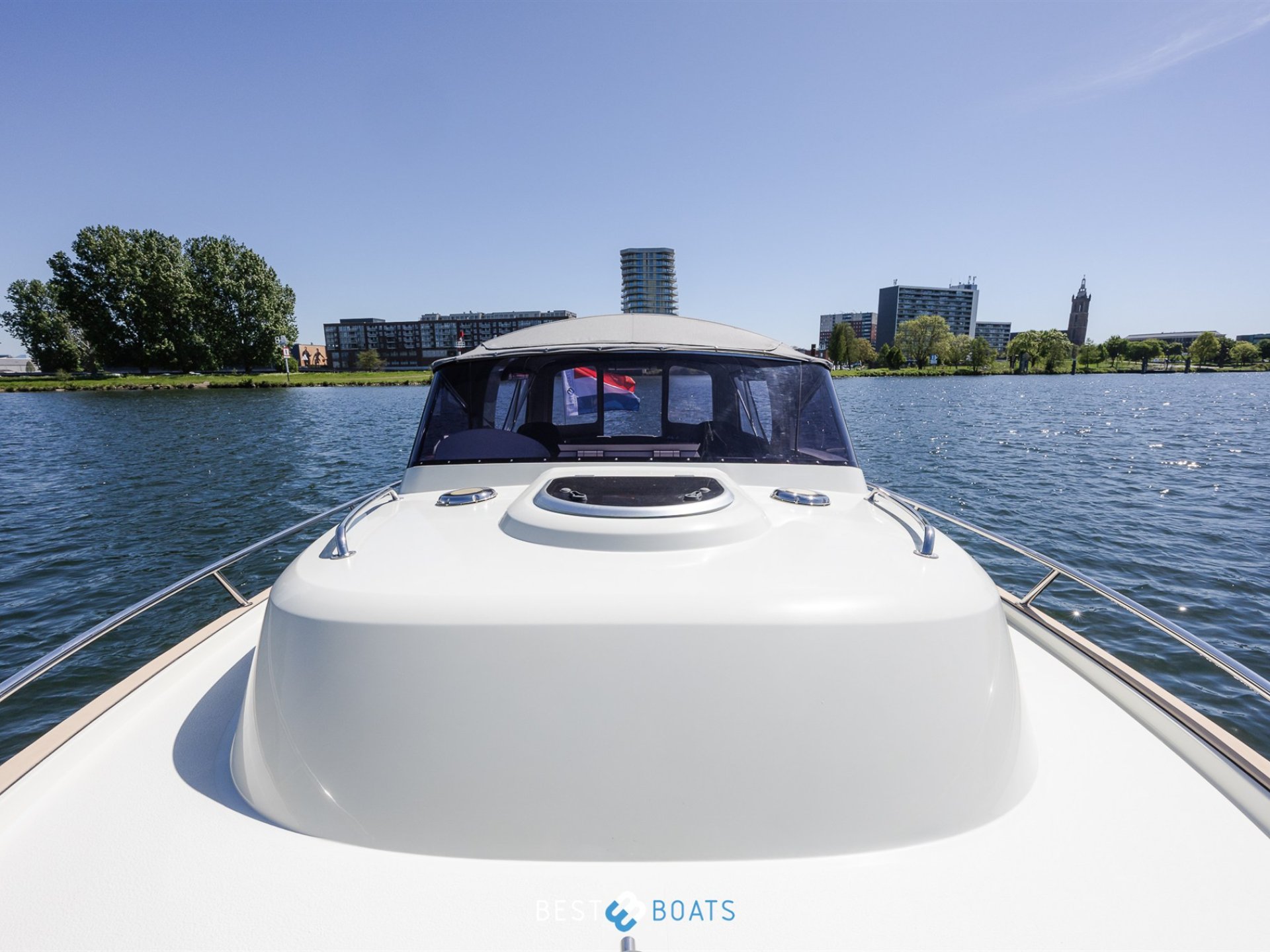 Antaris seventy7 cabin - SOLD