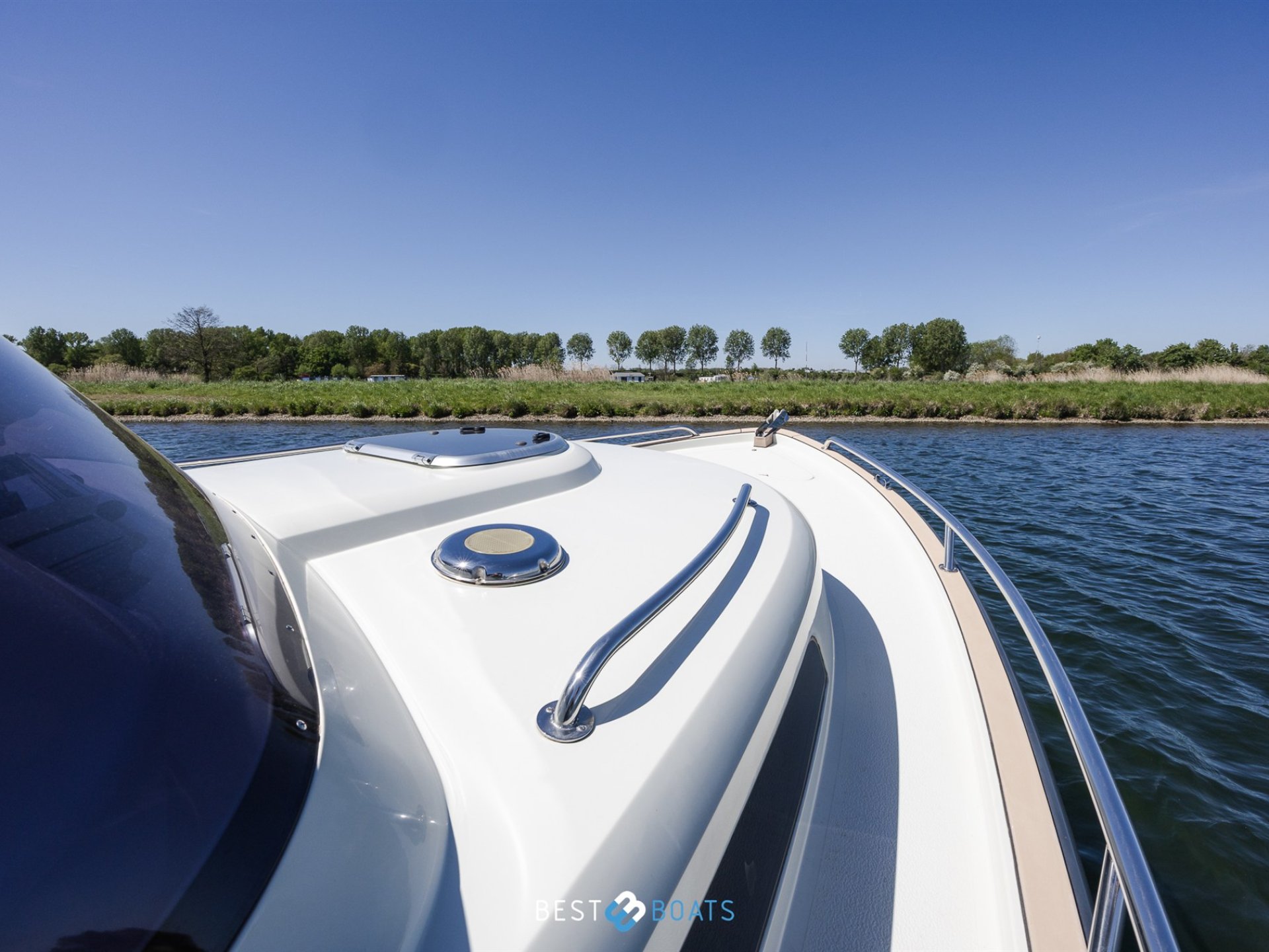 Antaris seventy7 cabin - SOLD