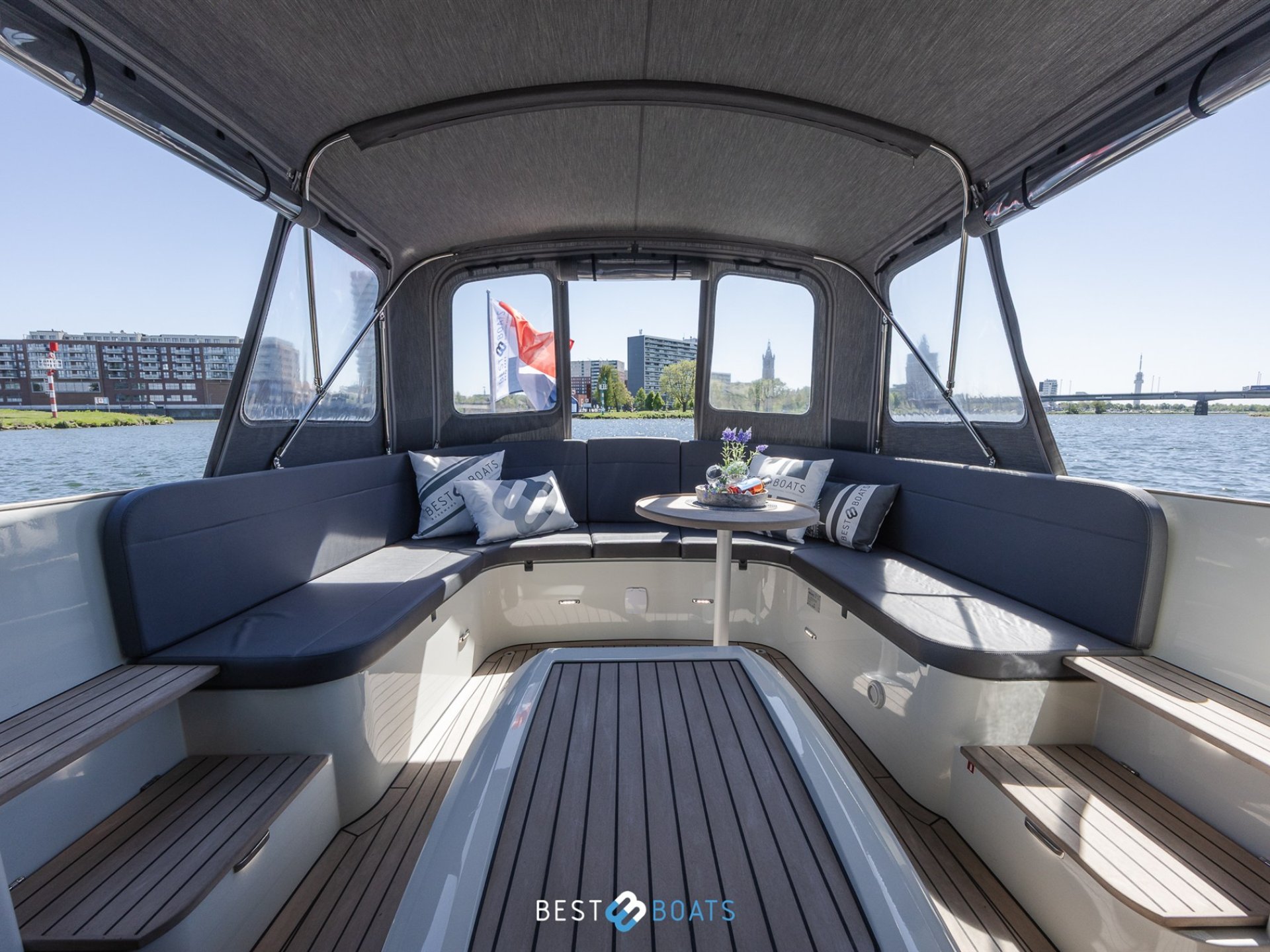 Antaris seventy7 cabin - SOLD